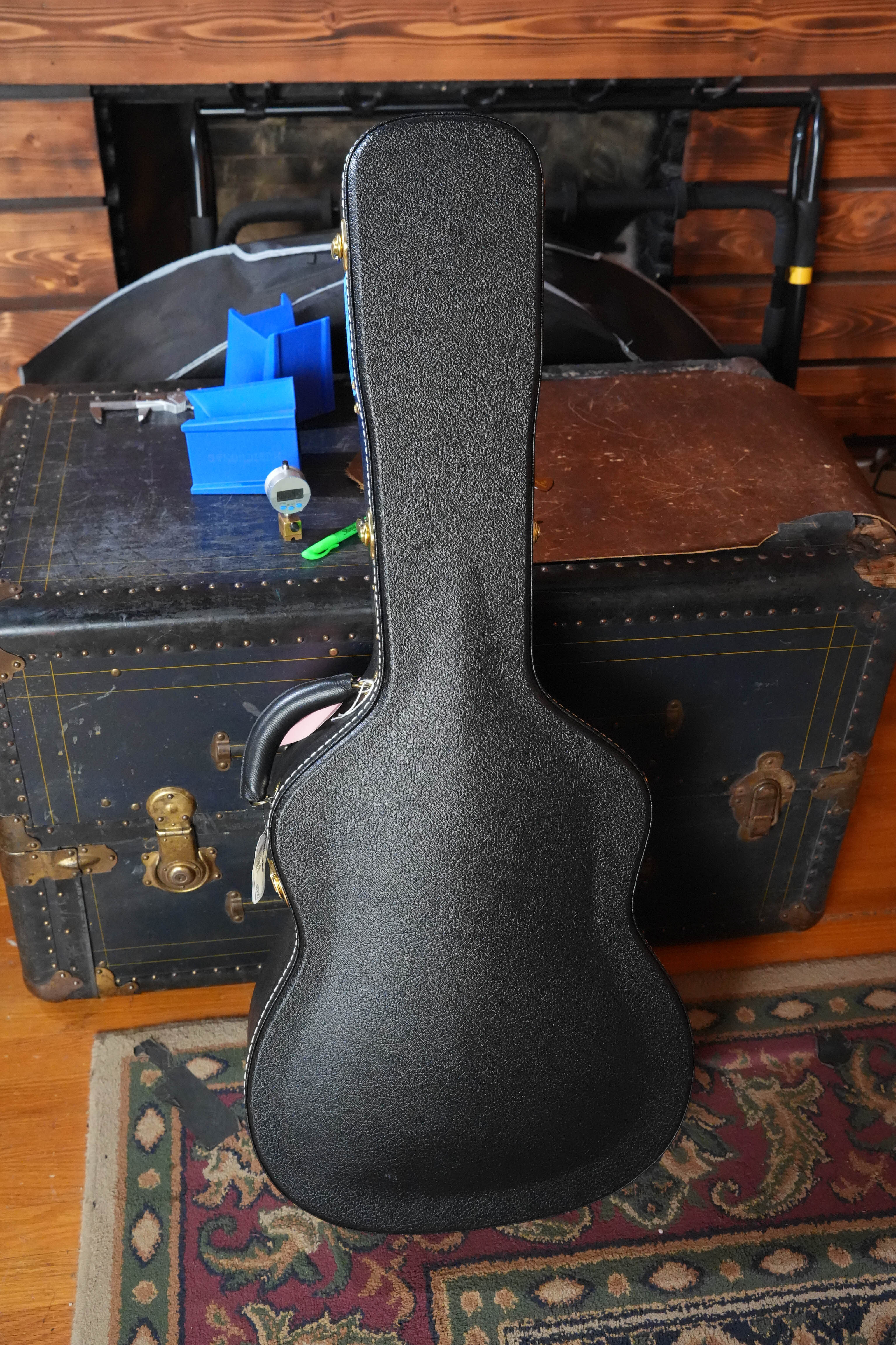 (Used) 2024 "Alamo Deluxe" Martin Custom Shop Adirondack/East Indian Rosewood OOO Acoustic Guitar #6402