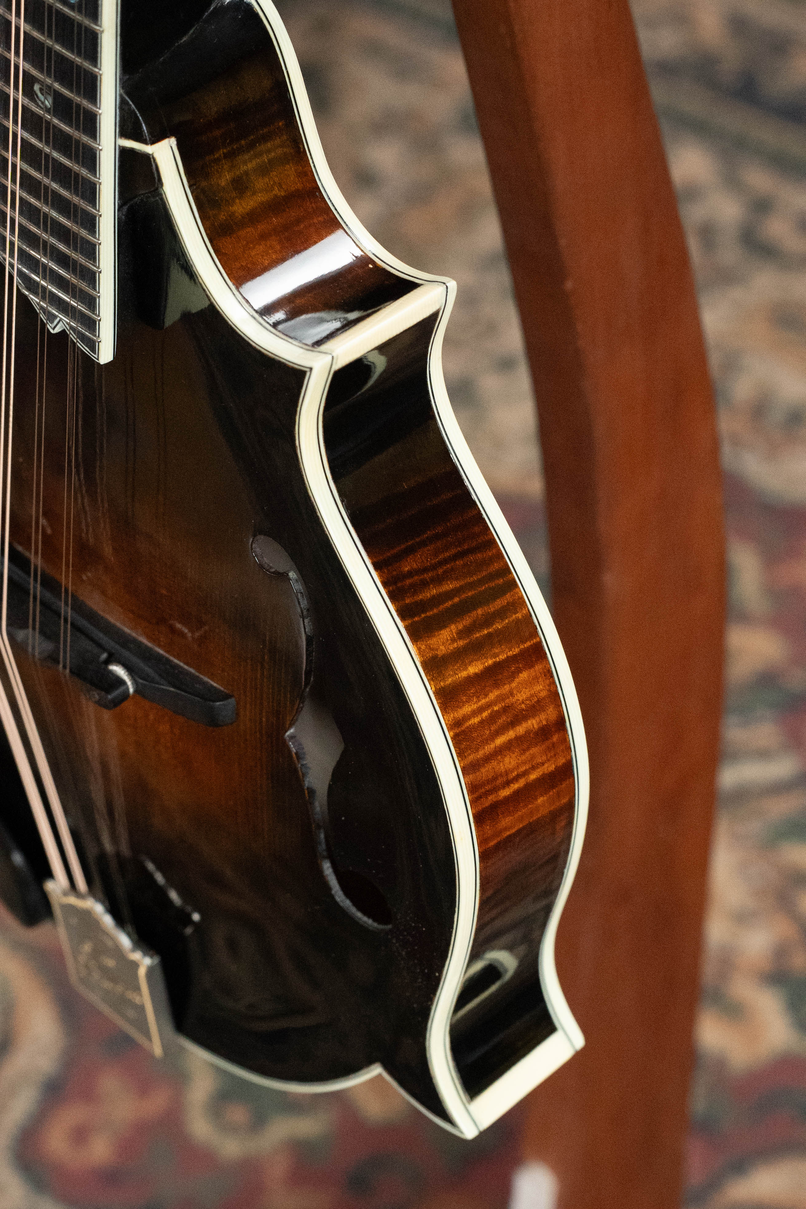 (New - Player Wear) 2025 Buford F-5T Torrefied Adirondack/Maple F-Style Hand-Carved Mandolin #011