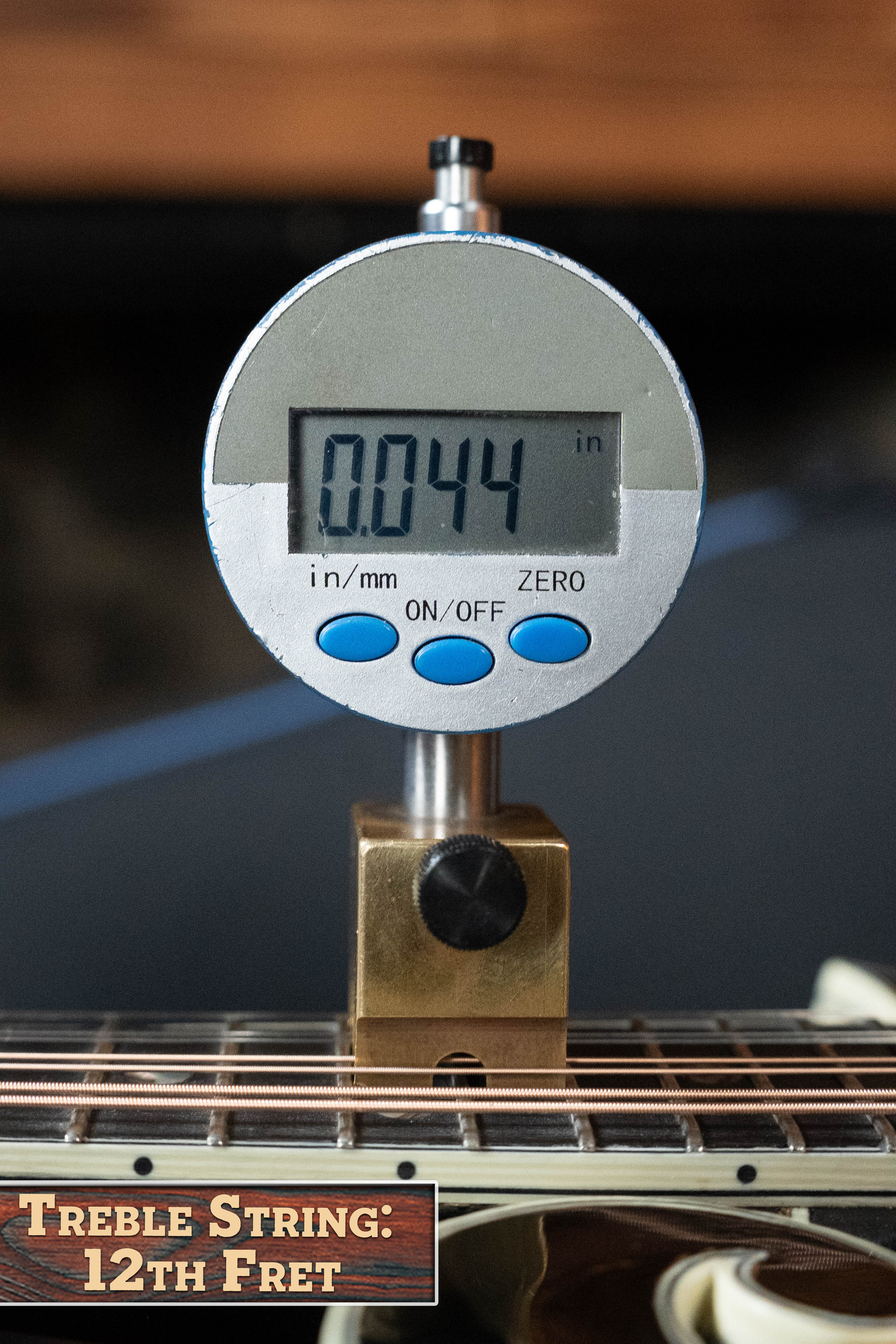 (New - Player Wear) 2025 Buford F-5T Torrefied Adirondack/Maple F-Style Hand-Carved Mandolin #011