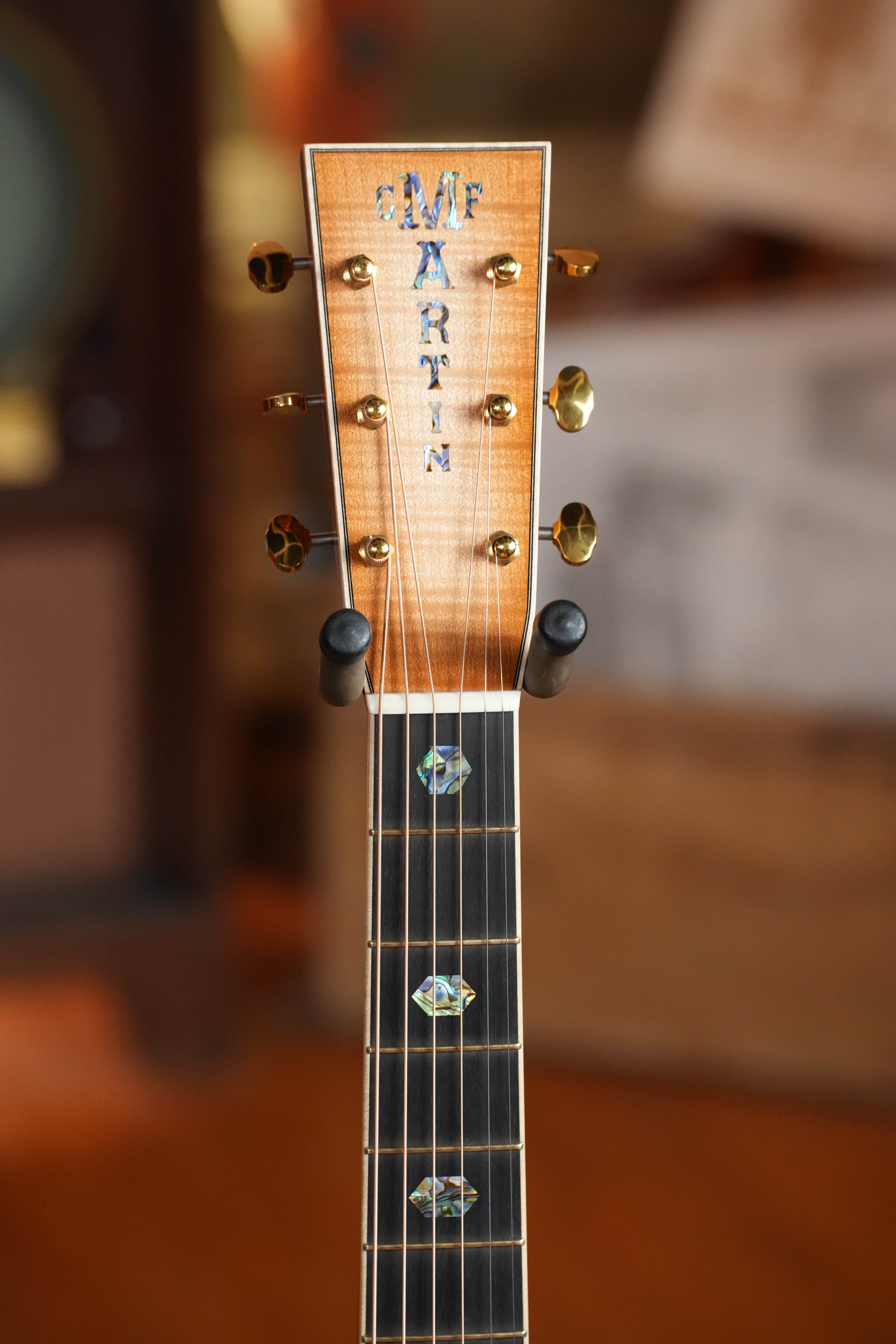 (Used) 2025 Martin Grand Performance Custom Shop European Spruce/Flamed Maple Toasted Burst Finish Grand Auditorium Guitar w/ K&K #3510