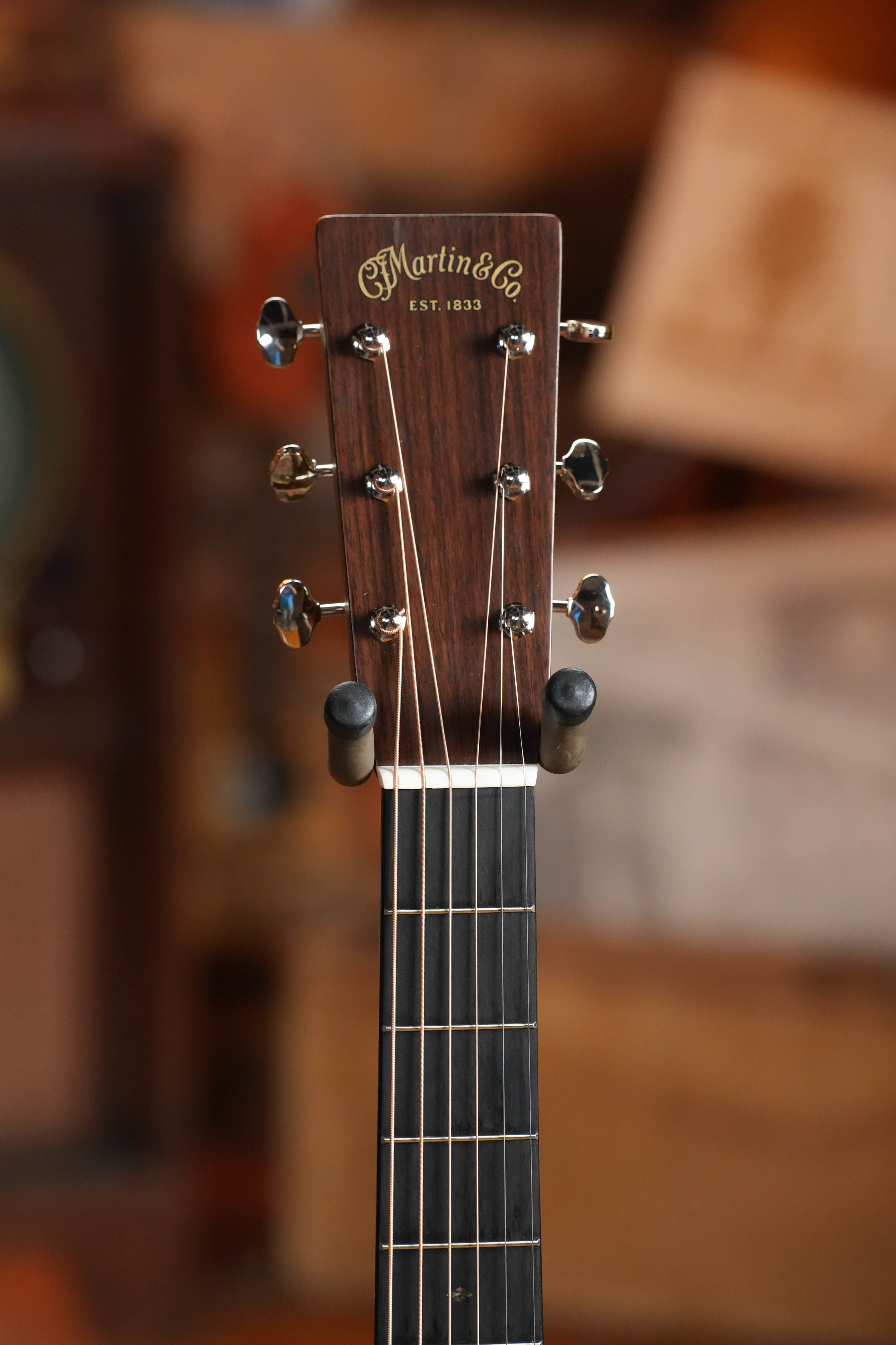 (Used) 2025 Martin HD-28 Sitka Spruce/East Indian Rosewood Dreadnought w/K&K Pure Mini #5390
