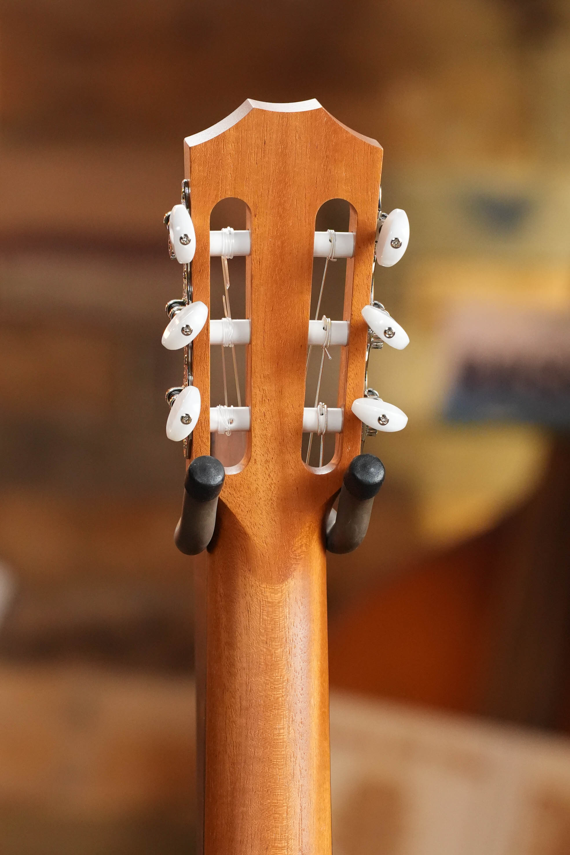 (Used) 2025 Taylor Academy 12e-N Lutz Spruce/Layered Sapele Grand Concert Nylon-String Guitar w/ ES-B Electronics #5154