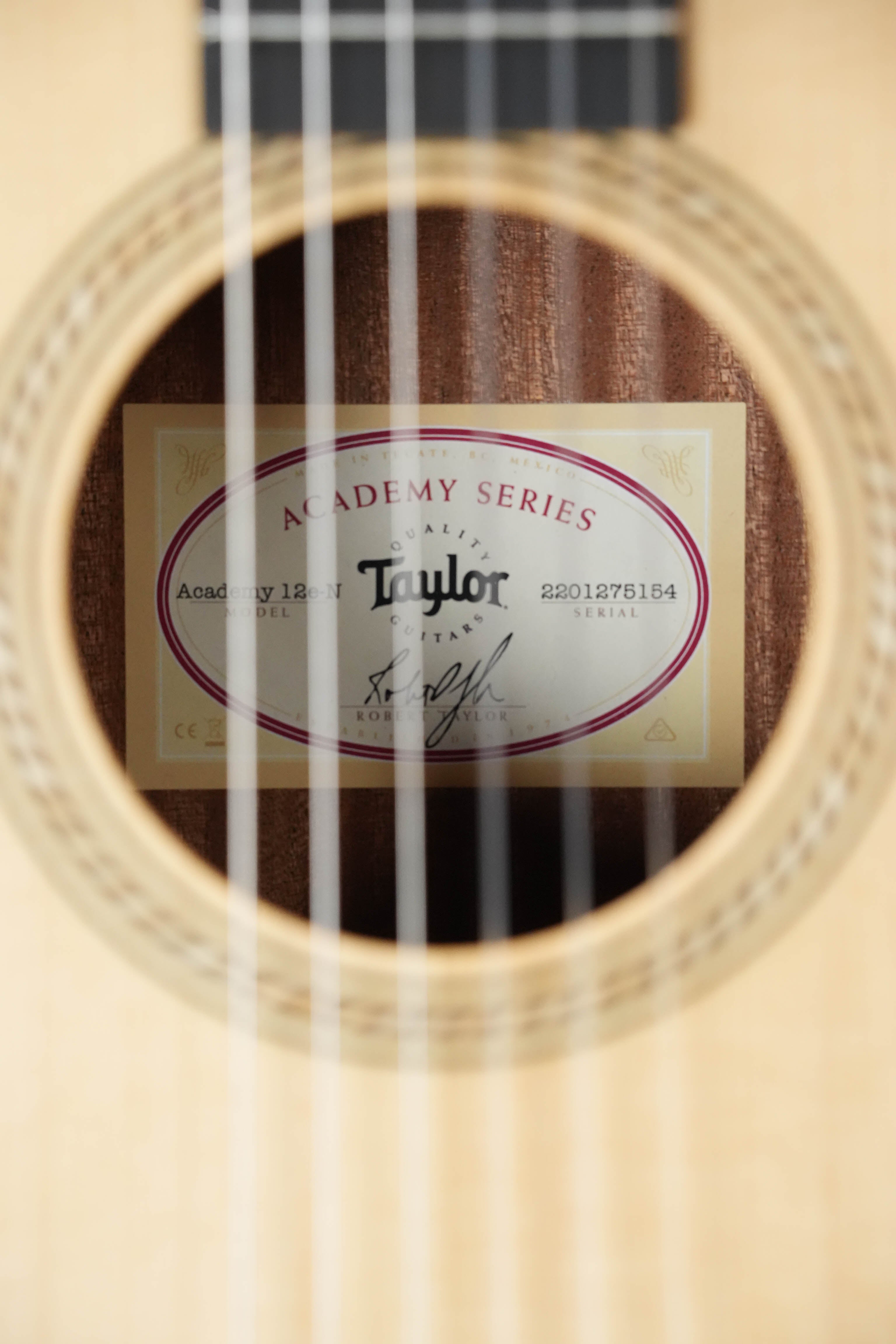 (Used) 2025 Taylor Academy 12e-N Lutz Spruce/Layered Sapele Grand Concert Nylon-String Guitar w/ ES-B Electronics #5154