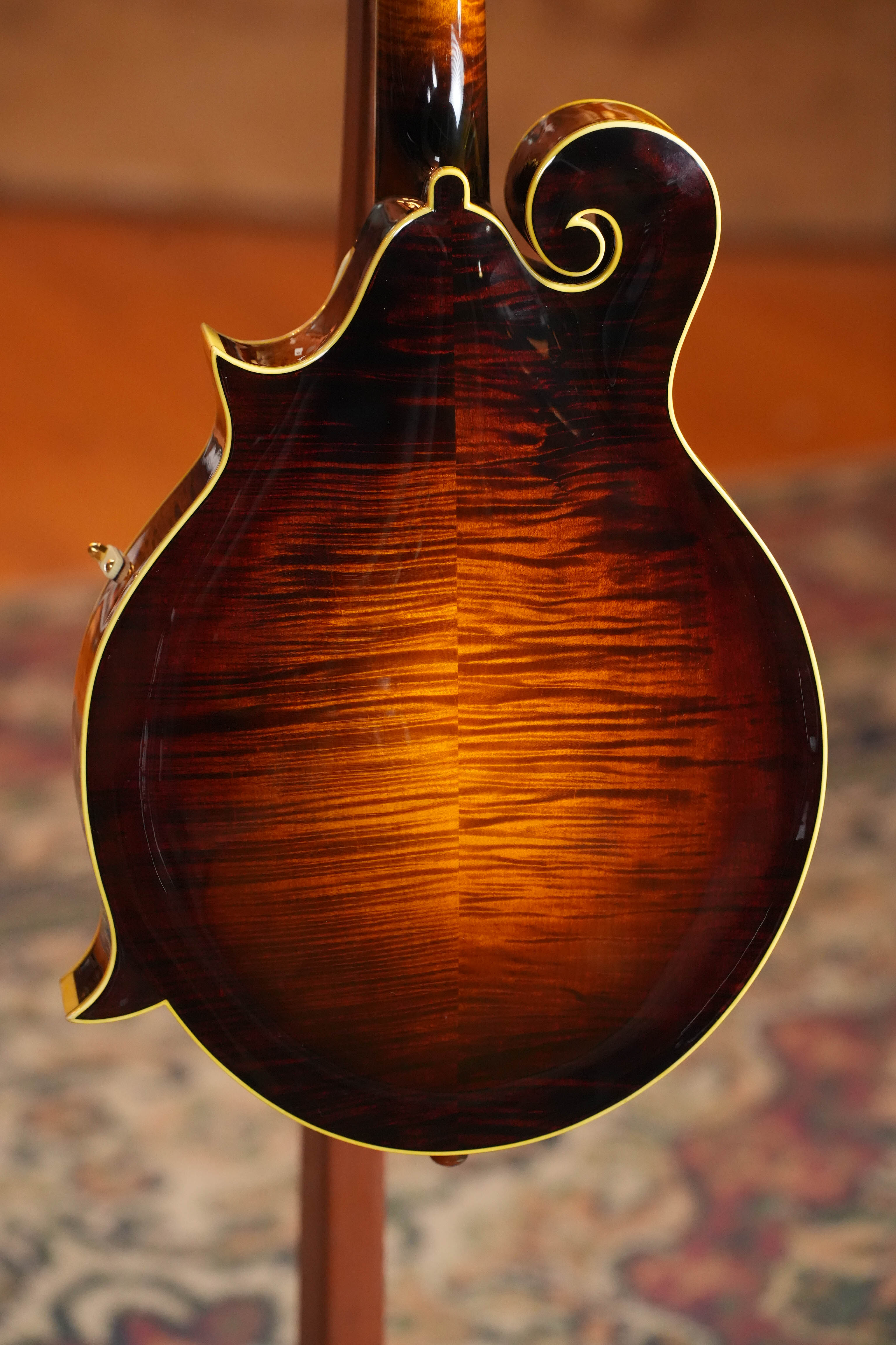 (Used) 2026 Aleyas Red Spruce/Maple F-Style Mandolin #0973