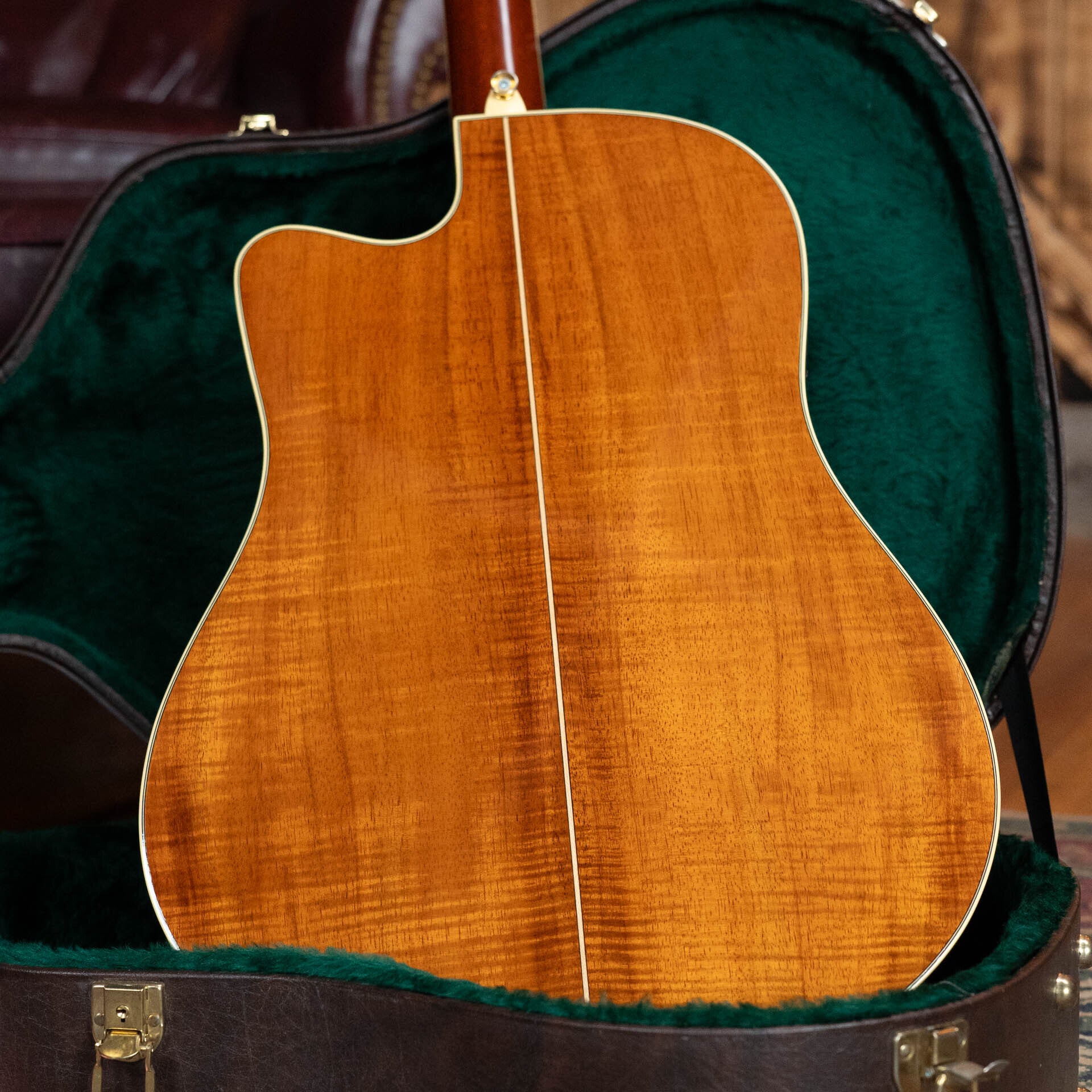 (Used) Alvarez Yairi DY-91C Spruce/Koa Cutaway Dreadnought Guitar w/Pickup #6708