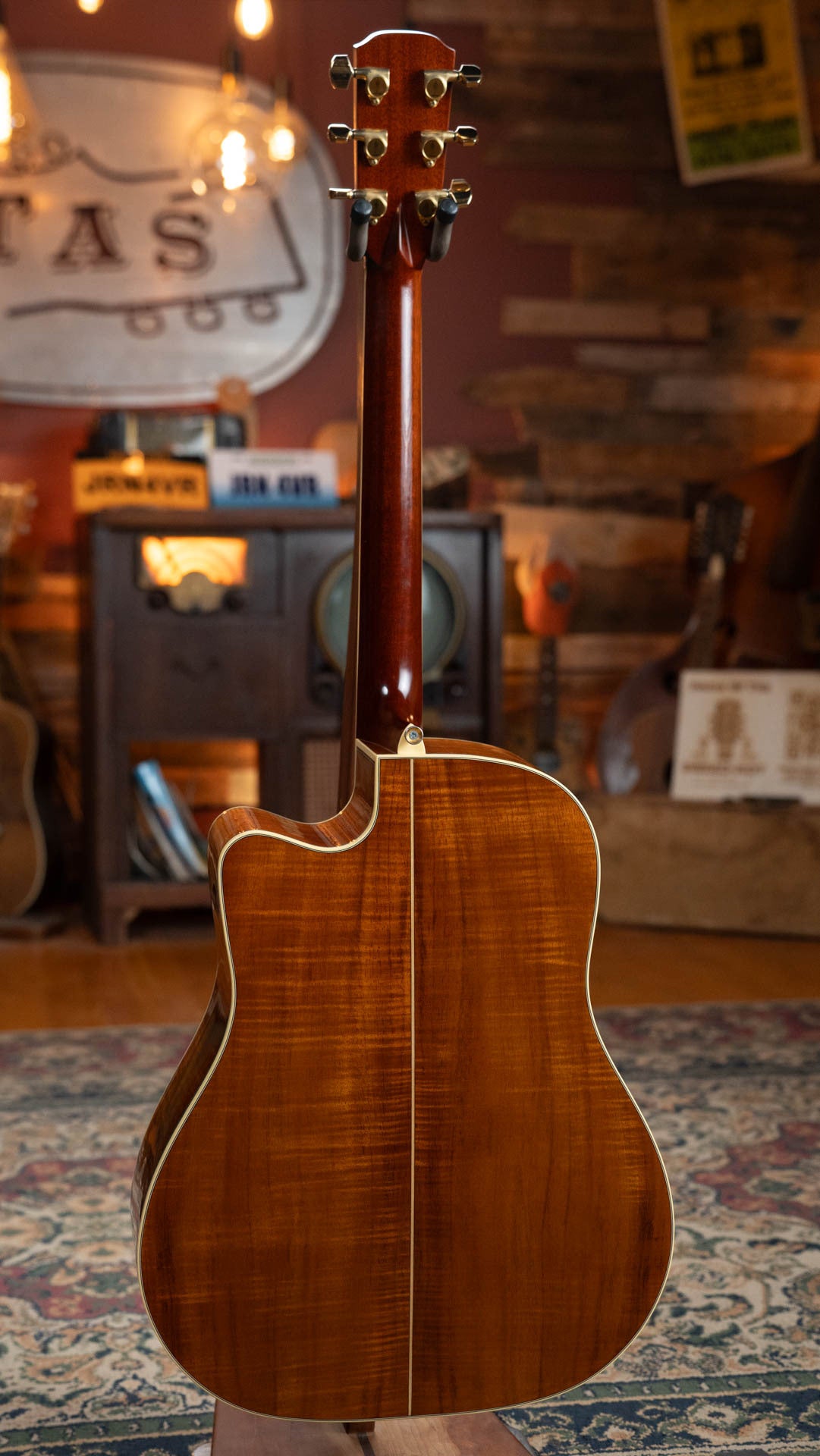 (Used) Alvarez Yairi DY-91C Spruce/Koa Cutaway Dreadnought Guitar w/Pickup #6708