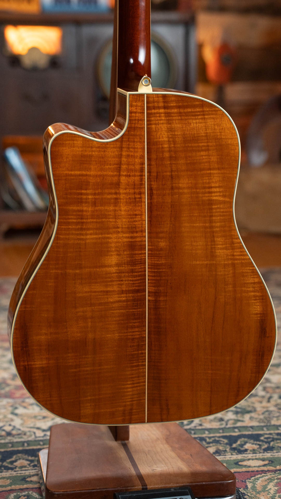 (Used) Alvarez Yairi DY-91C Spruce/Koa Cutaway Dreadnought Guitar w/Pickup #6708