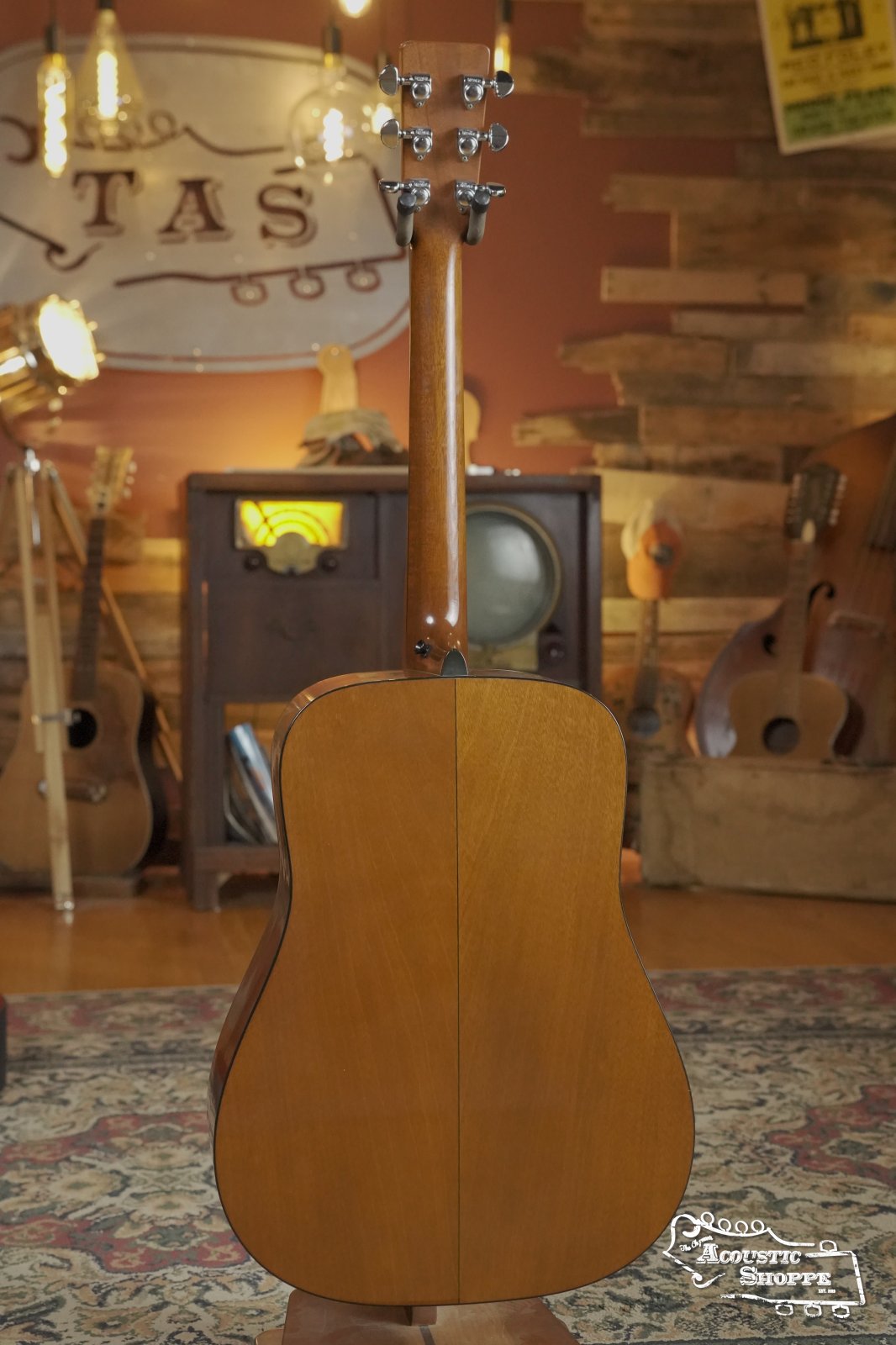 (Used) 1987 Martin D-16M