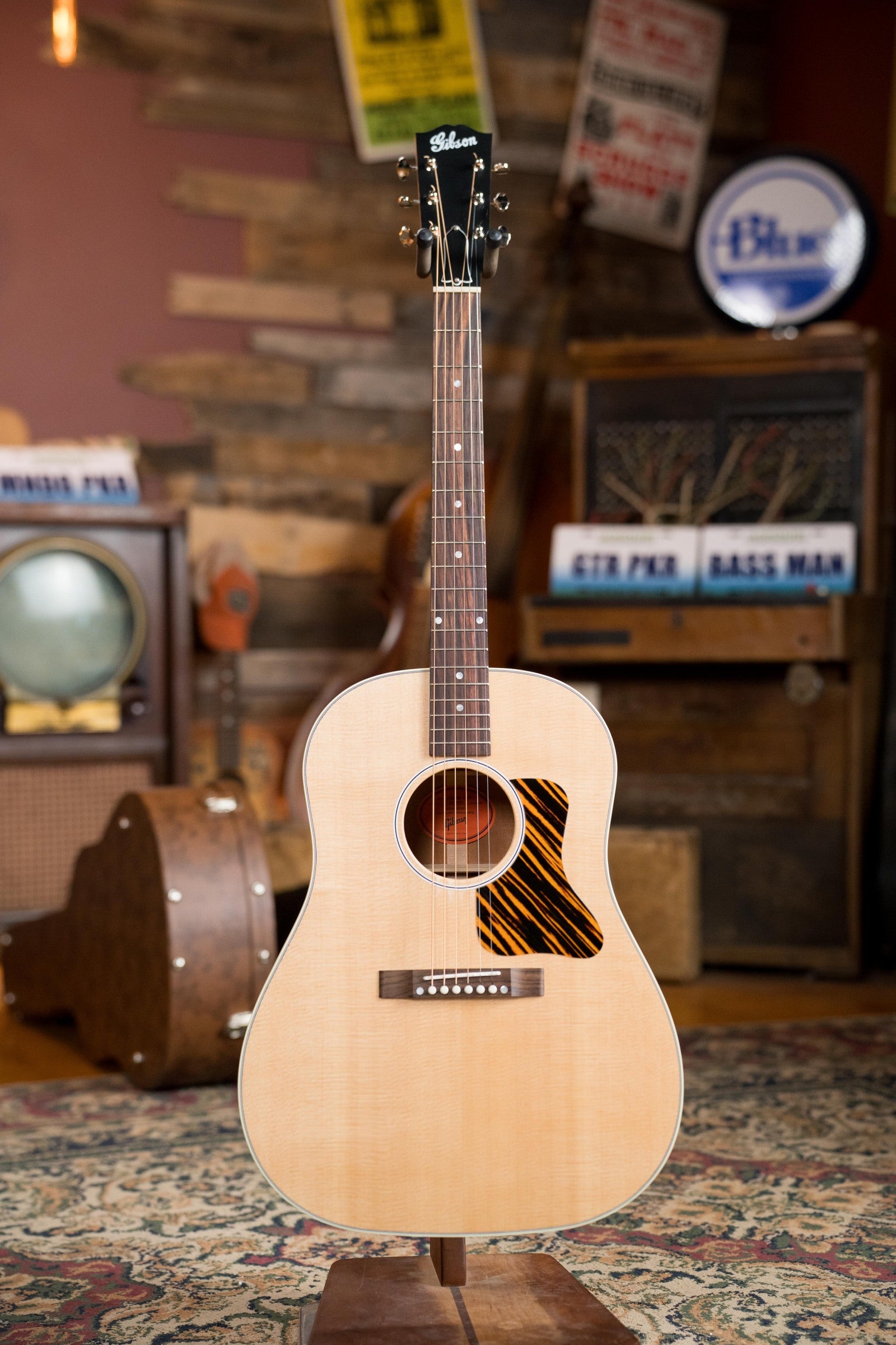 (Used) Gibson 2022 J35 30s Faded Series Sitka/Mahogany Slope Shoulder Dreadnought Guitar w/Pickup #4020