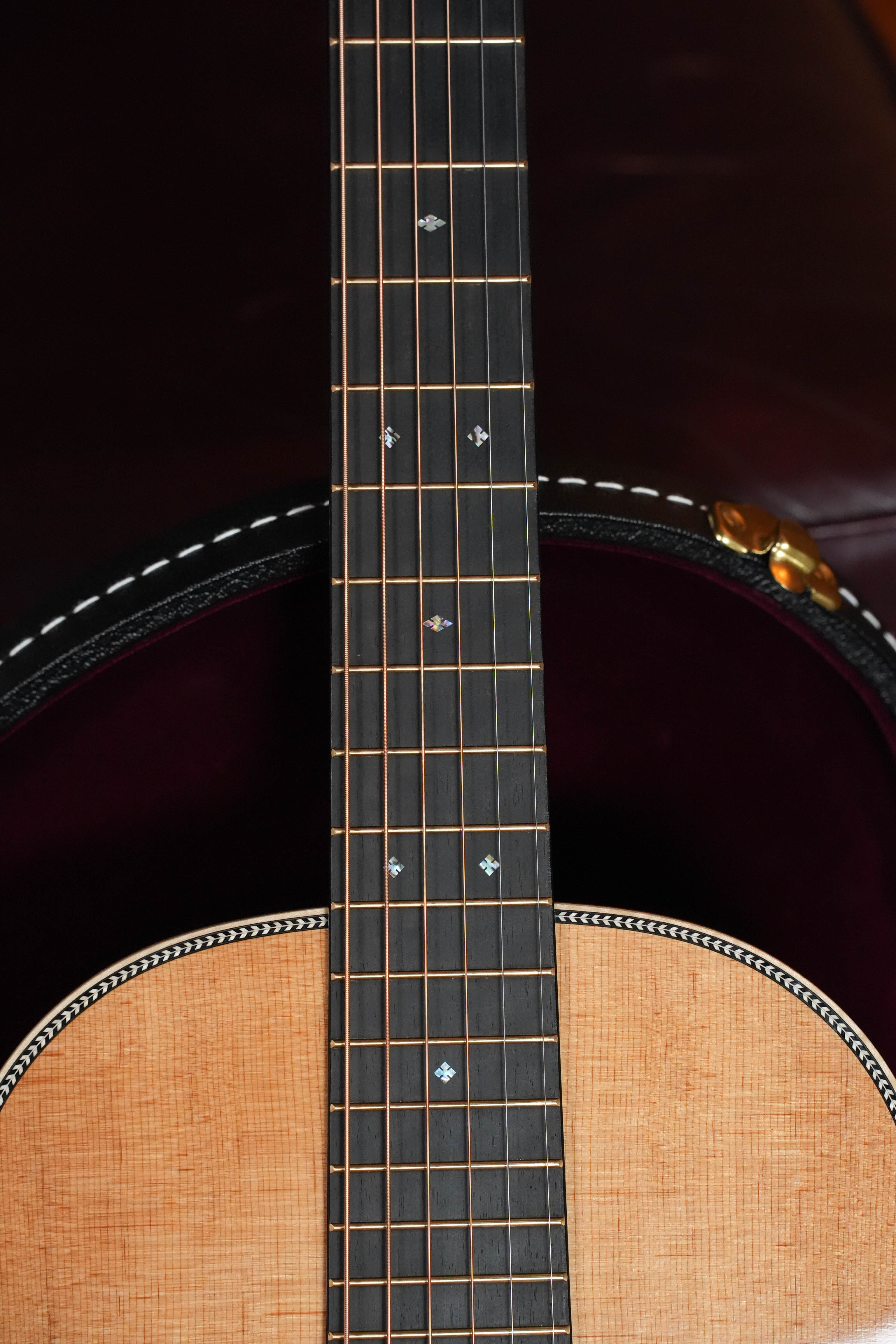 (Used) Martin OO12-28 Modern Deluxe VTS Spruce/East Indian Rosewood OO Acoustic Guitar #9059