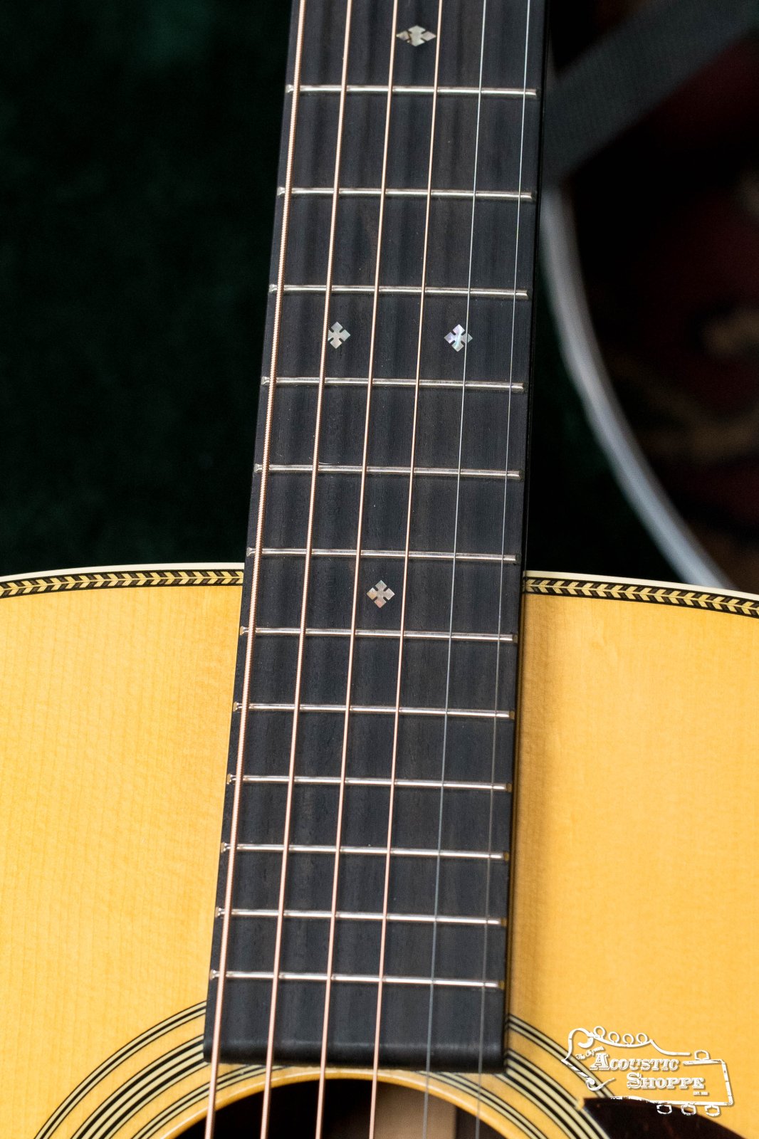 (Used) Martin HD-28 Custom Adirondack/Rosewood Dreadnought