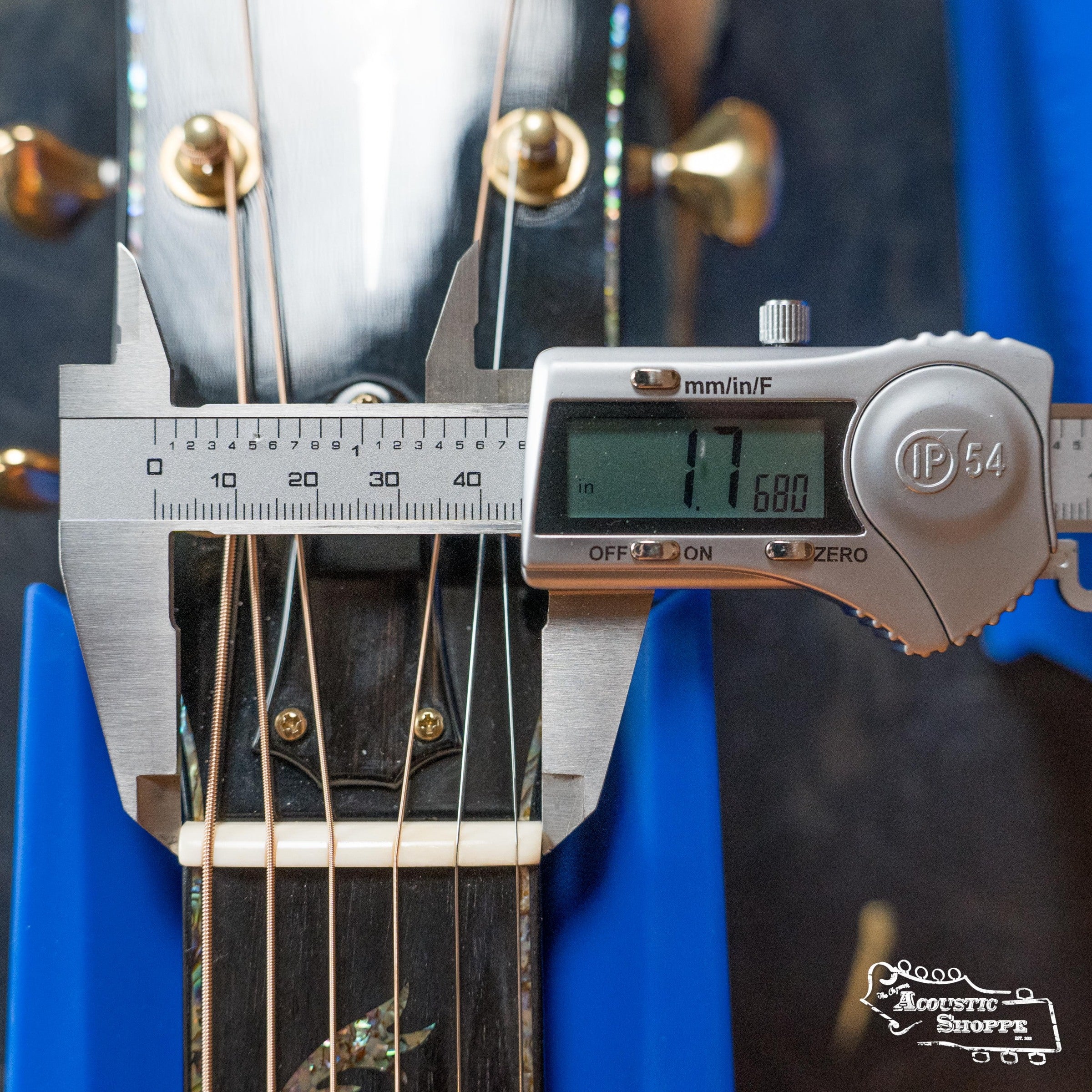 (Used) Taylor PS14CE Sitka Spruce/Cocobolo Cutaway Grand Auditorium Guitar w/Electronics #4100