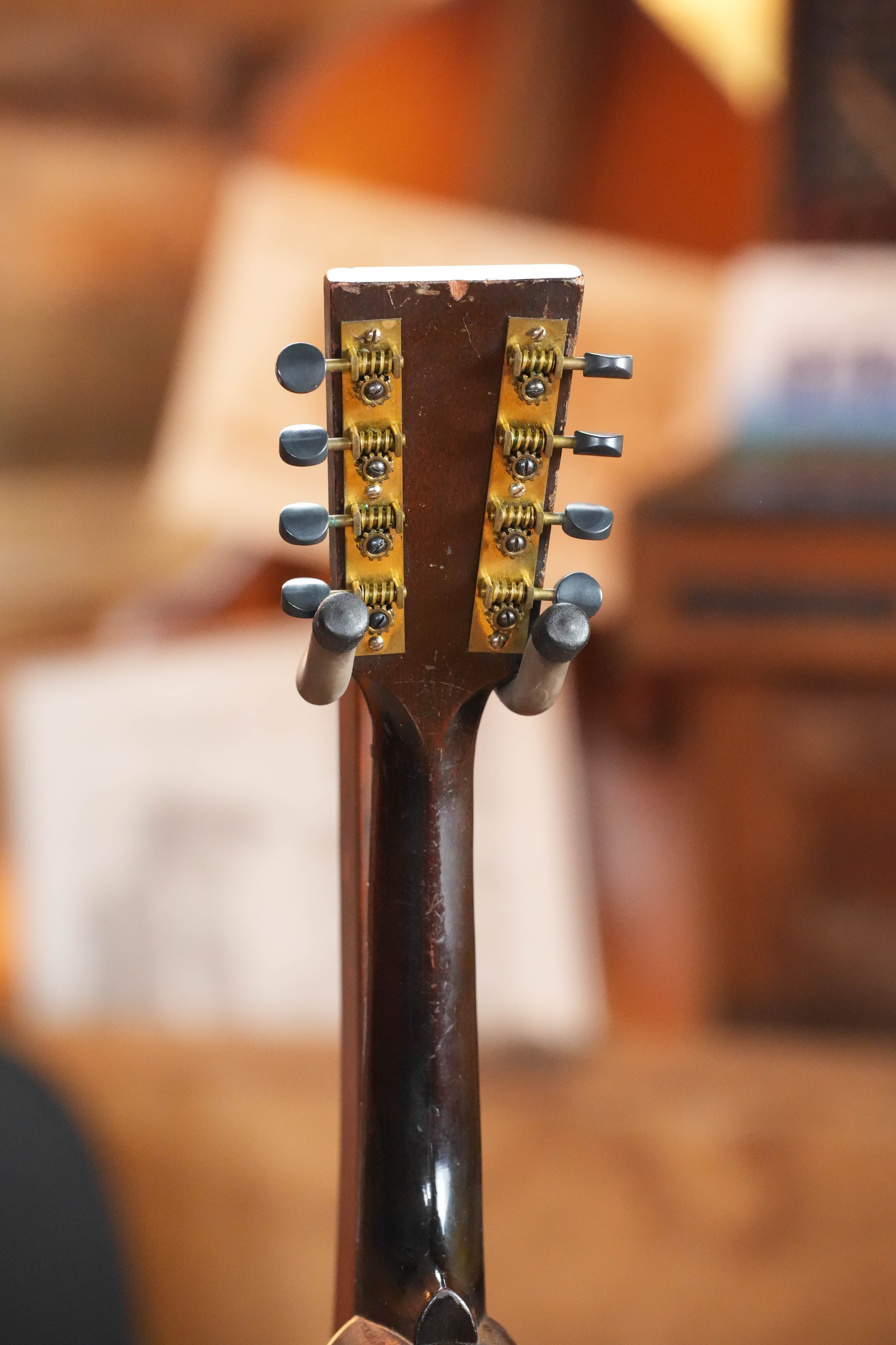 (Used) Vintage 1930s Kalamazoo (Gibson-Made) KM-11 Spruce/Mahogany Dark Sunburst Flat-Top Mandolin #658
