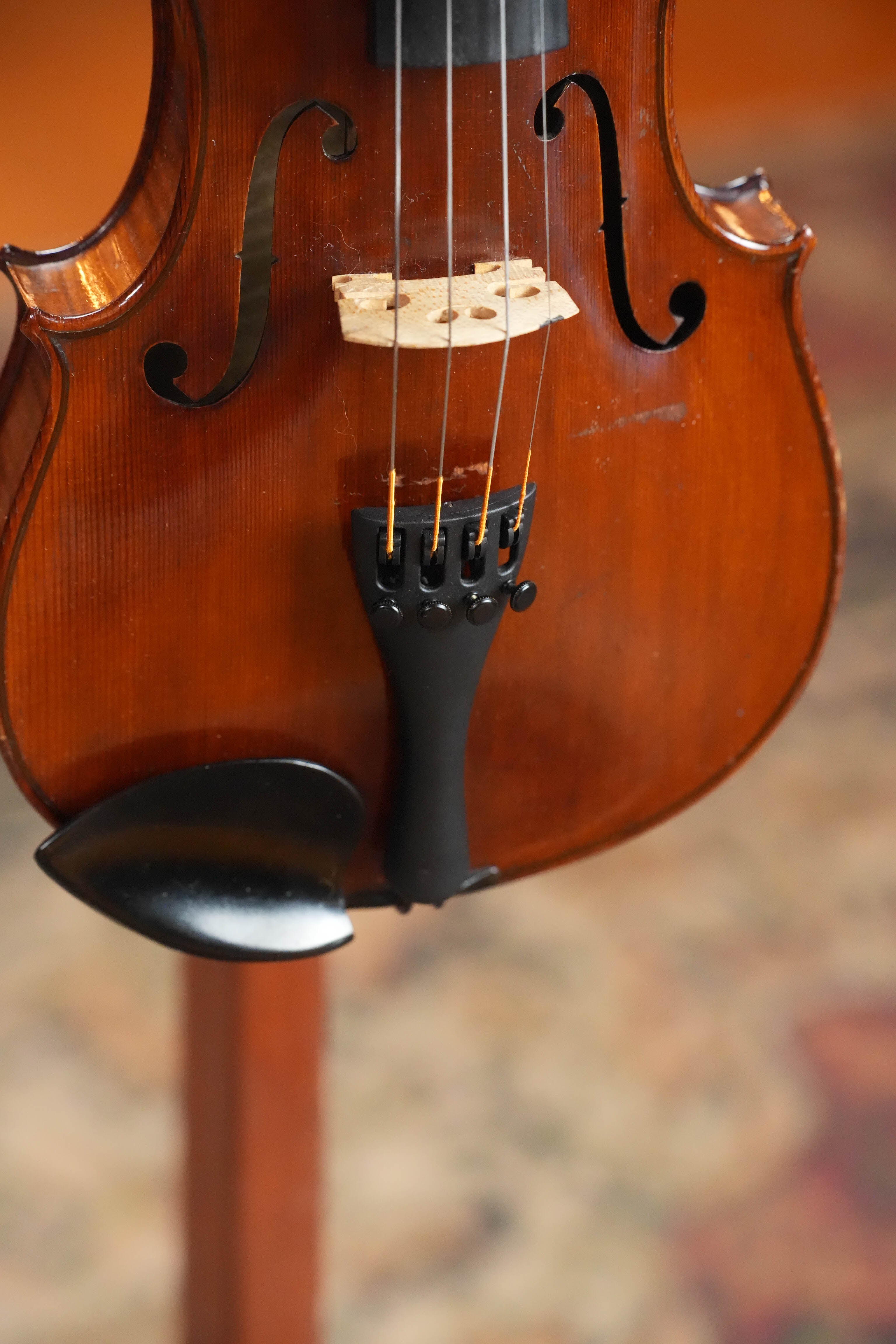 (Used) Vintage 3/4 Size Student Violin w/ Hand-Carved Wooden Case