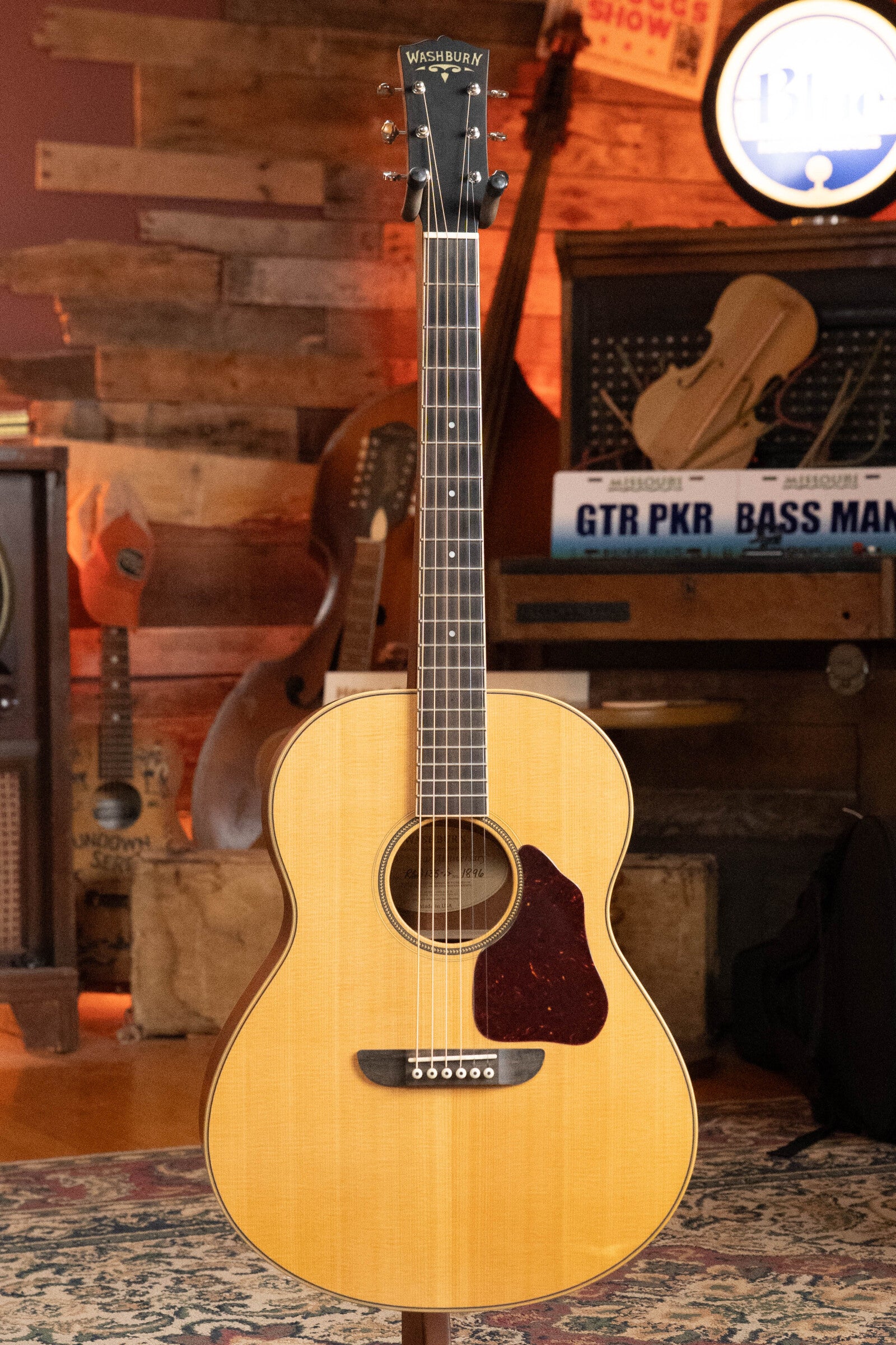 (Used) Washburn R&D135-D Spruce/African Mahogany Dreadnought Acoustic Guitar #1896