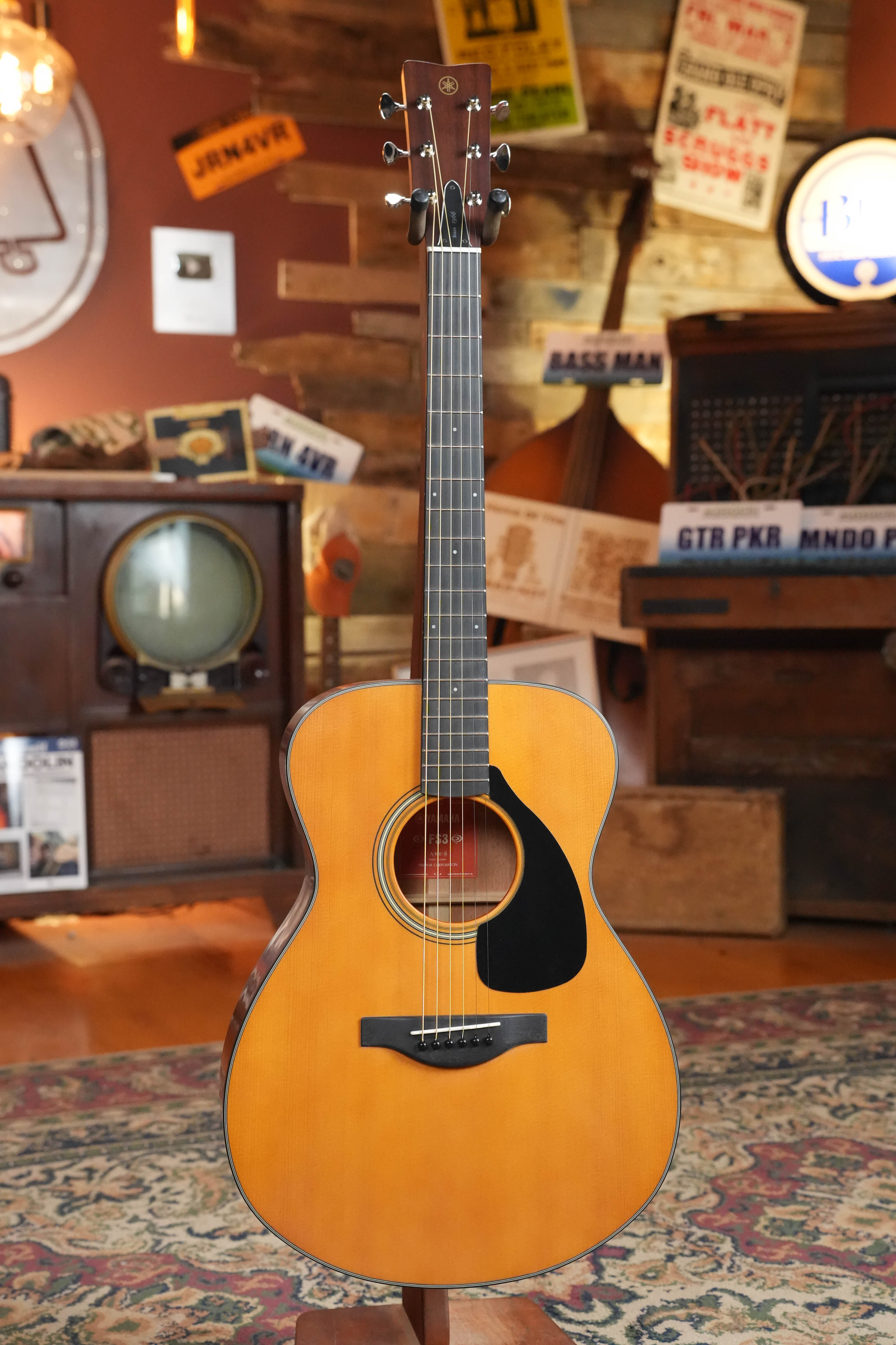 Yamaha FS3 Sitka/Mahogany Red Label Concert Acoustic Guitar #1557