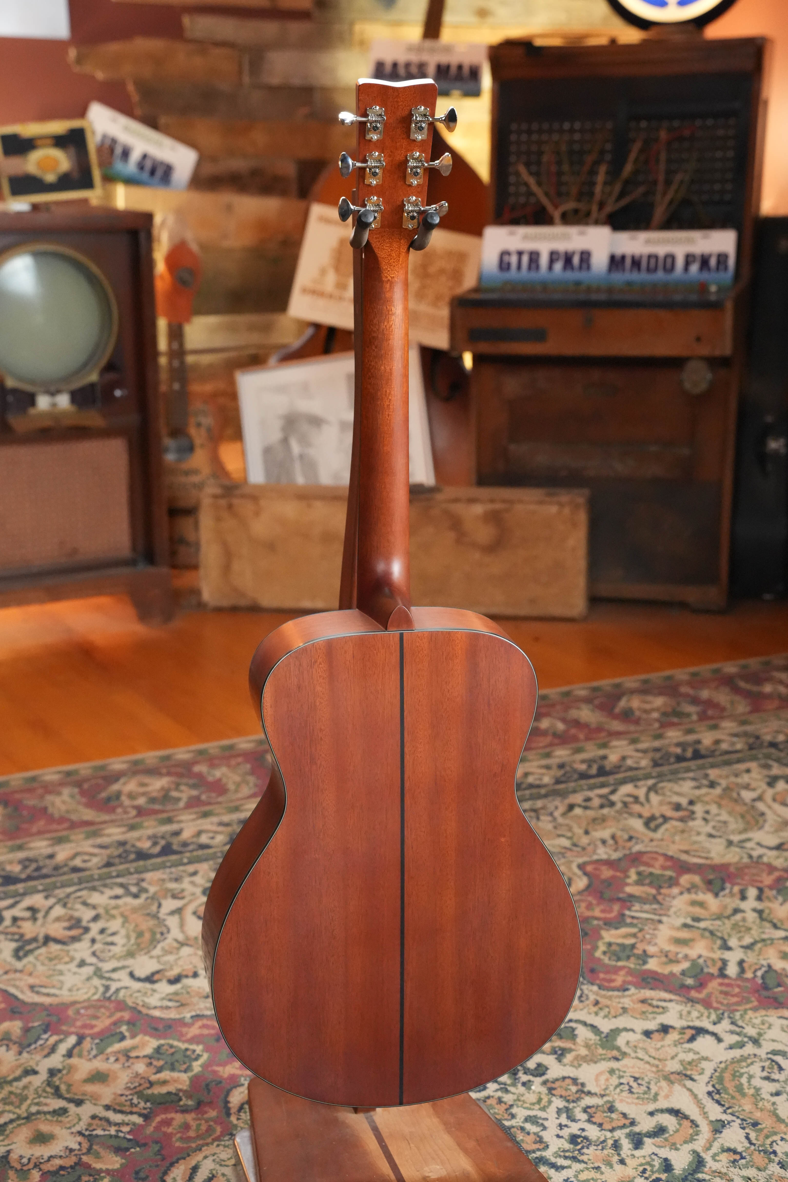 Yamaha FS3 Sitka/Mahogany Red Label Concert Acoustic Guitar #1557