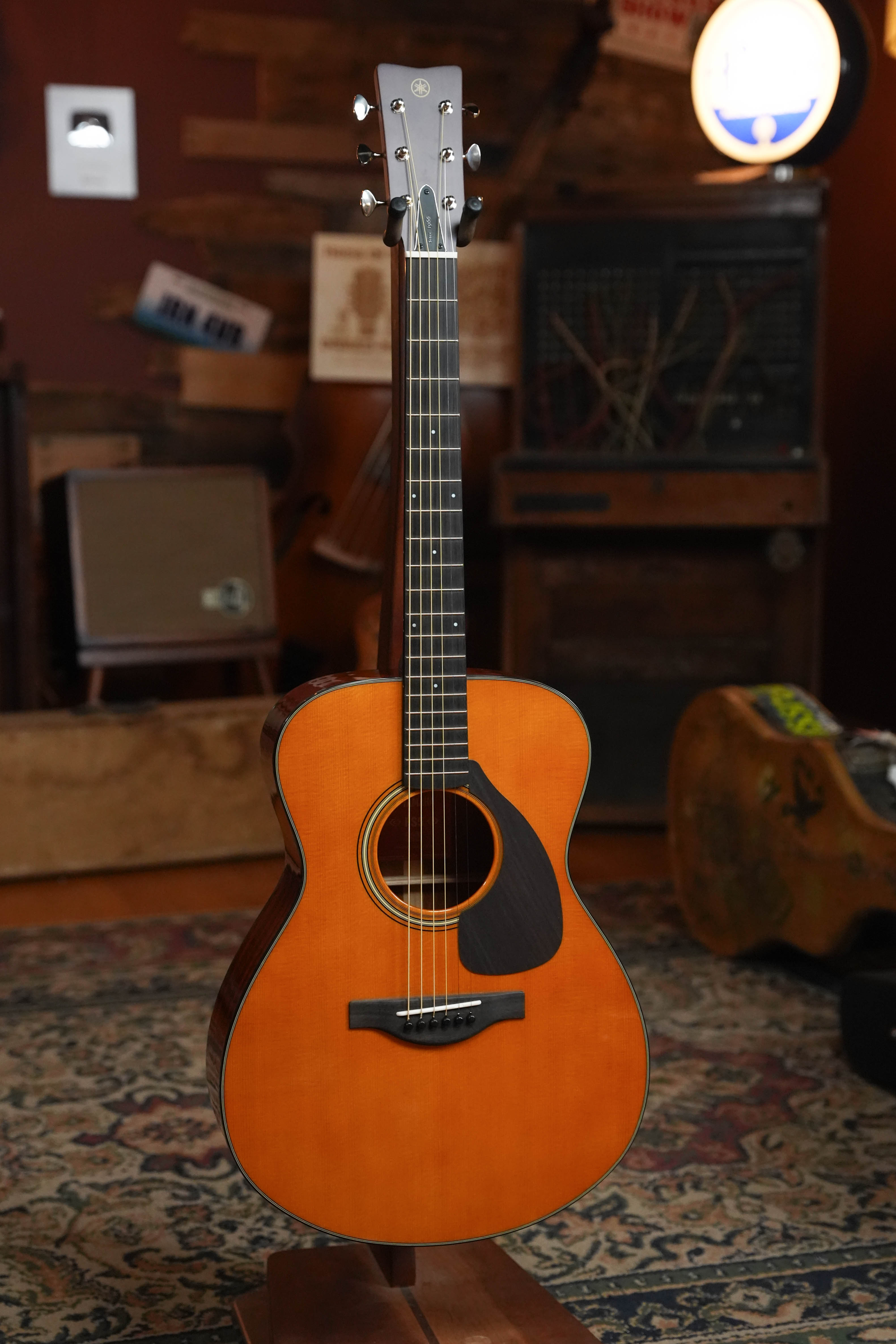 Yamaha FS5 GL Gloss Concert Acoustic Guitar #297A