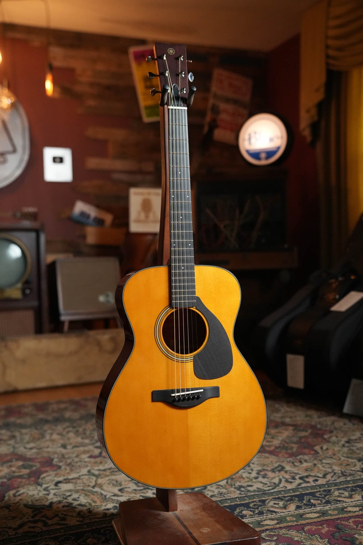 Yamaha FS5 GL Gloss Concert Acoustic Guitar #386A