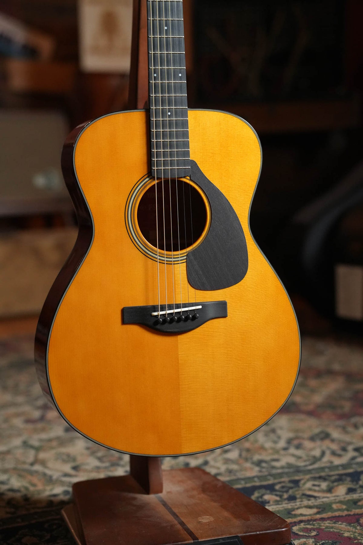 Yamaha FS5 GL Gloss Concert Acoustic Guitar #386A