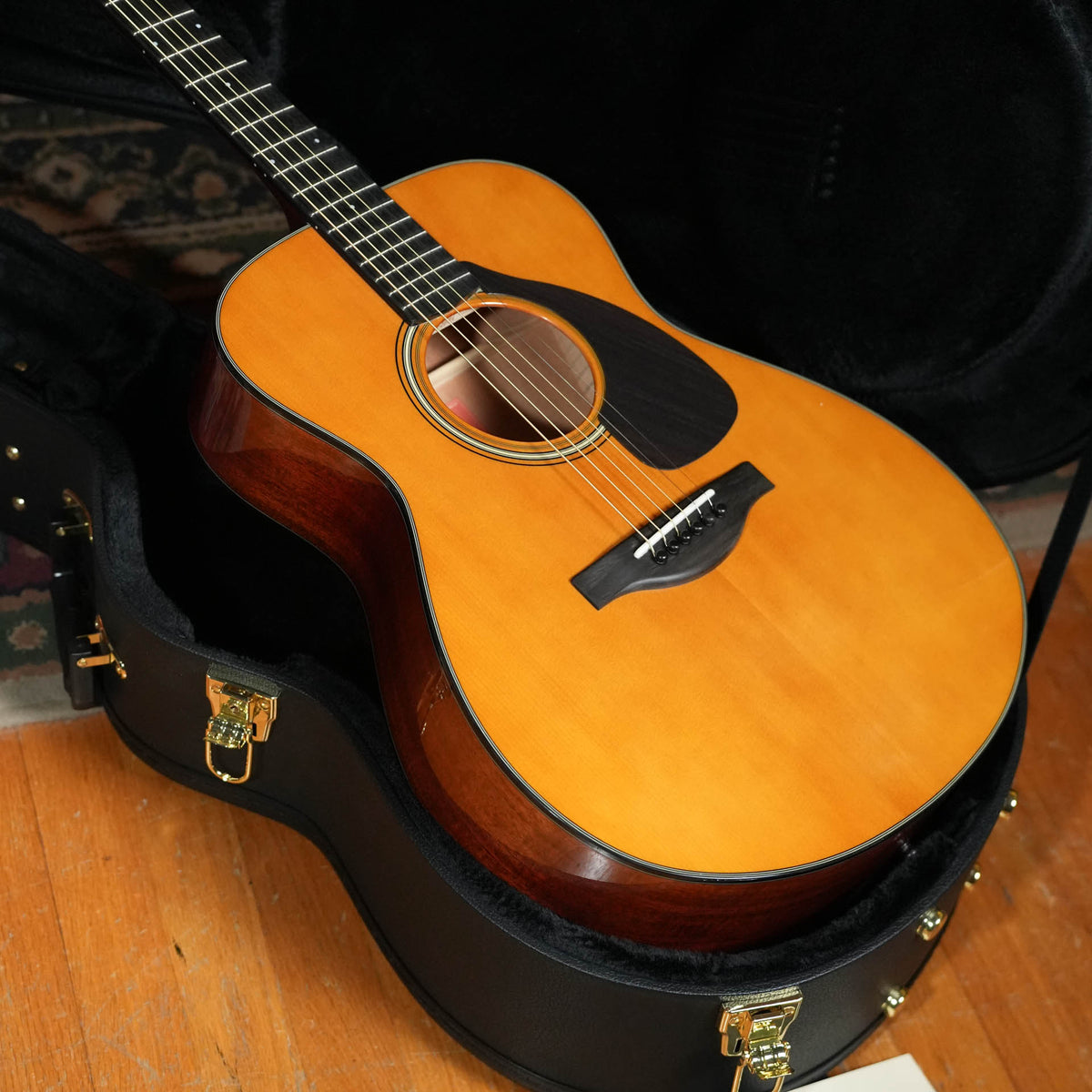 Yamaha FS5 GL Gloss Concert Acoustic Guitar #464A