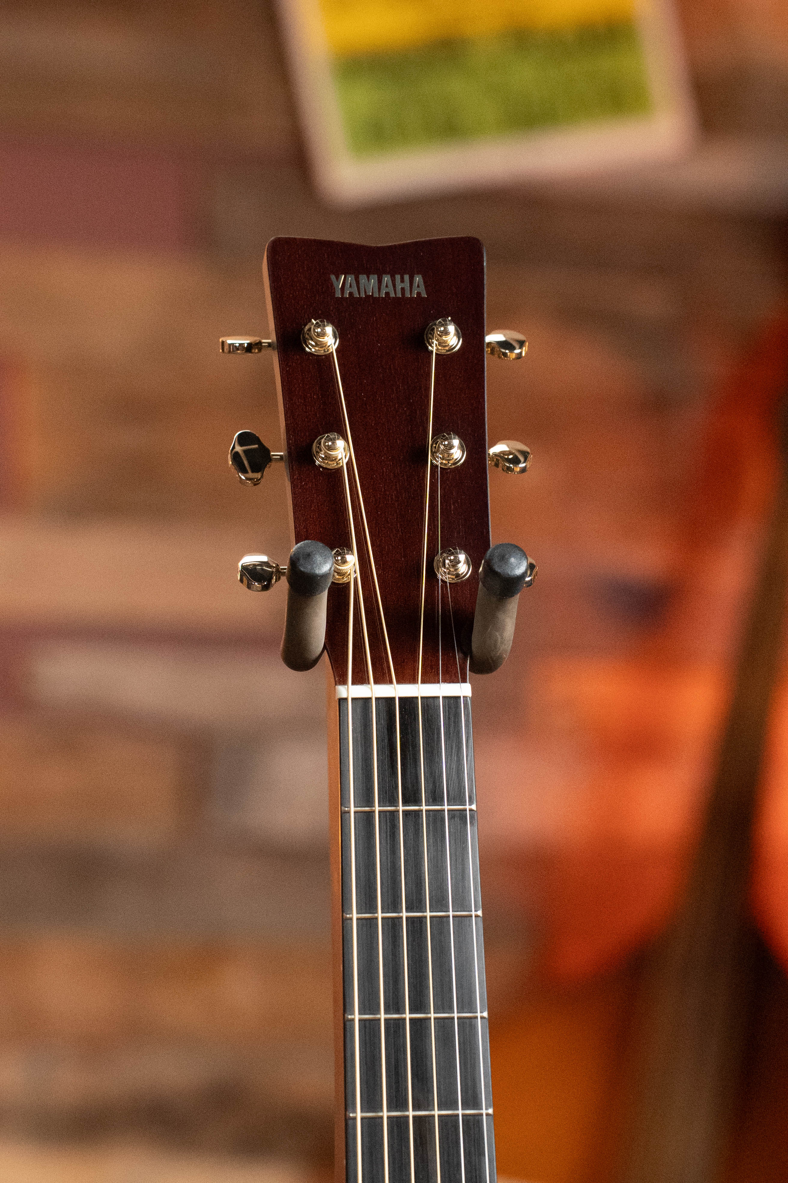 Yamaha TAG3C-SDB Sitka/Mahogany Sandburst Dreadnought Guitar w/the NEWEST TransAcoustic System #0403
