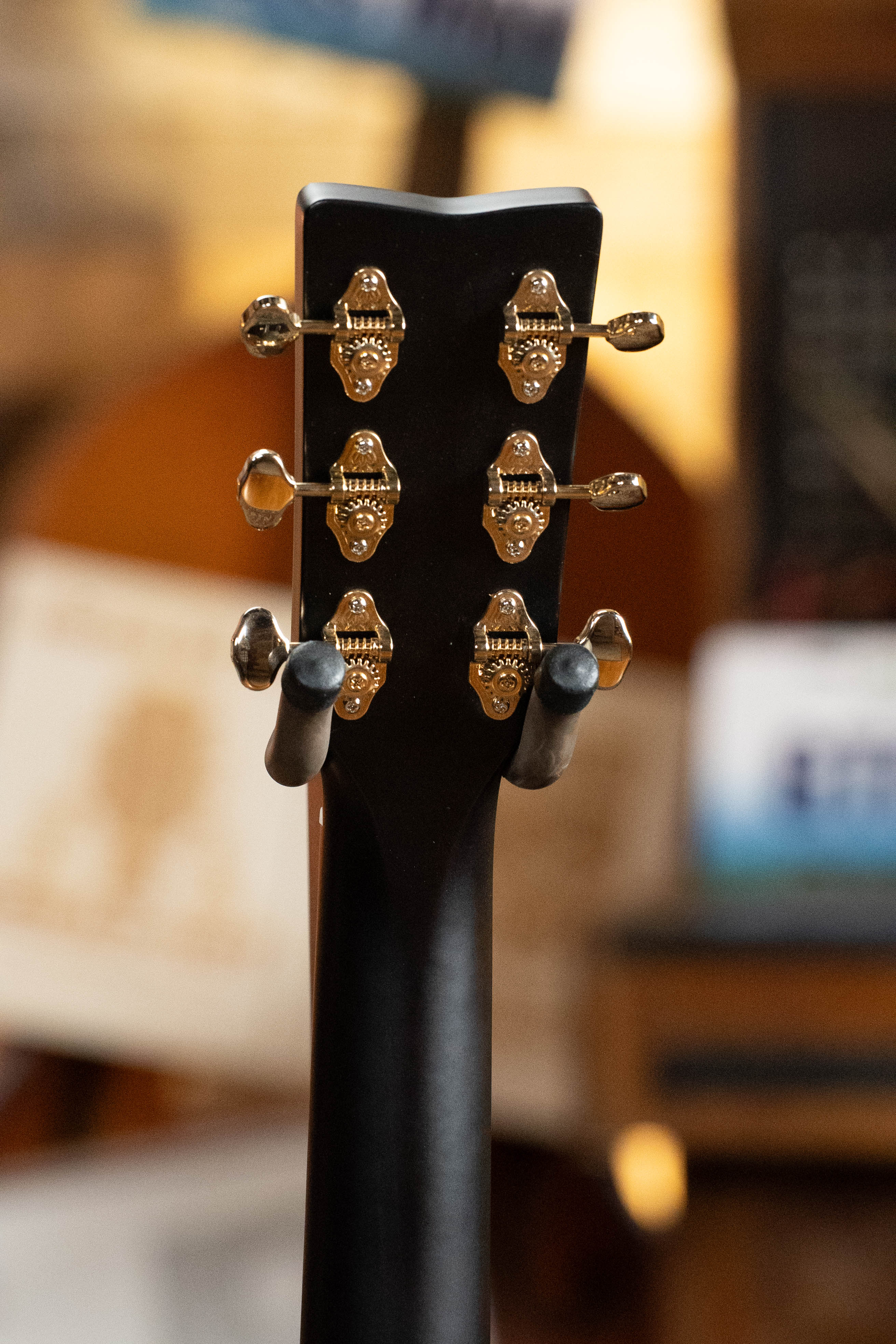 Yamaha TAG3C-SDB Sitka/Mahogany Sandburst Dreadnought Guitar w/the NEWEST TransAcoustic System #0760