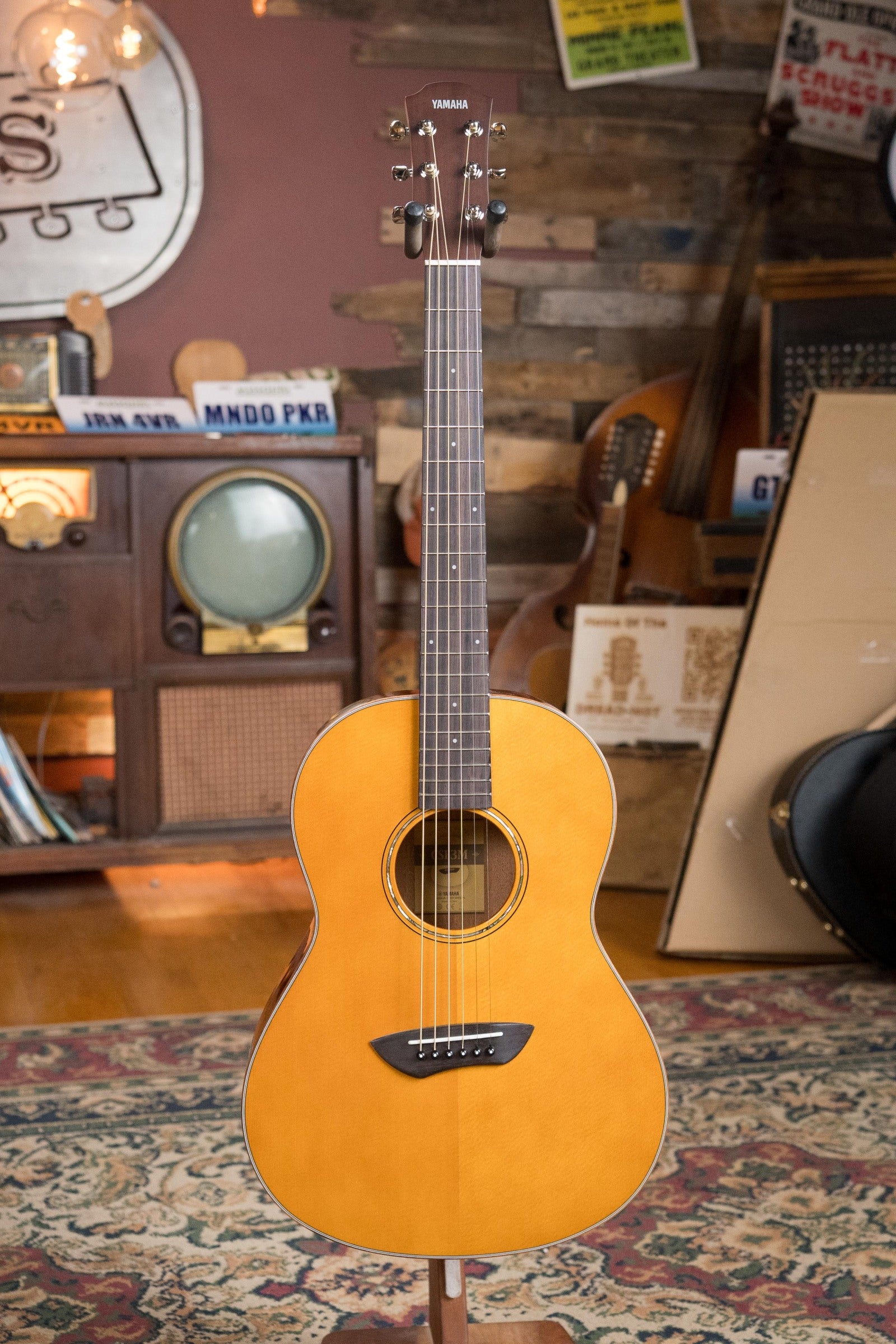 Yamaha CSF3M VN Sitka/Mahogany Vintage Natural Parlor Guitar w/Passive SRT Piezo System #1043