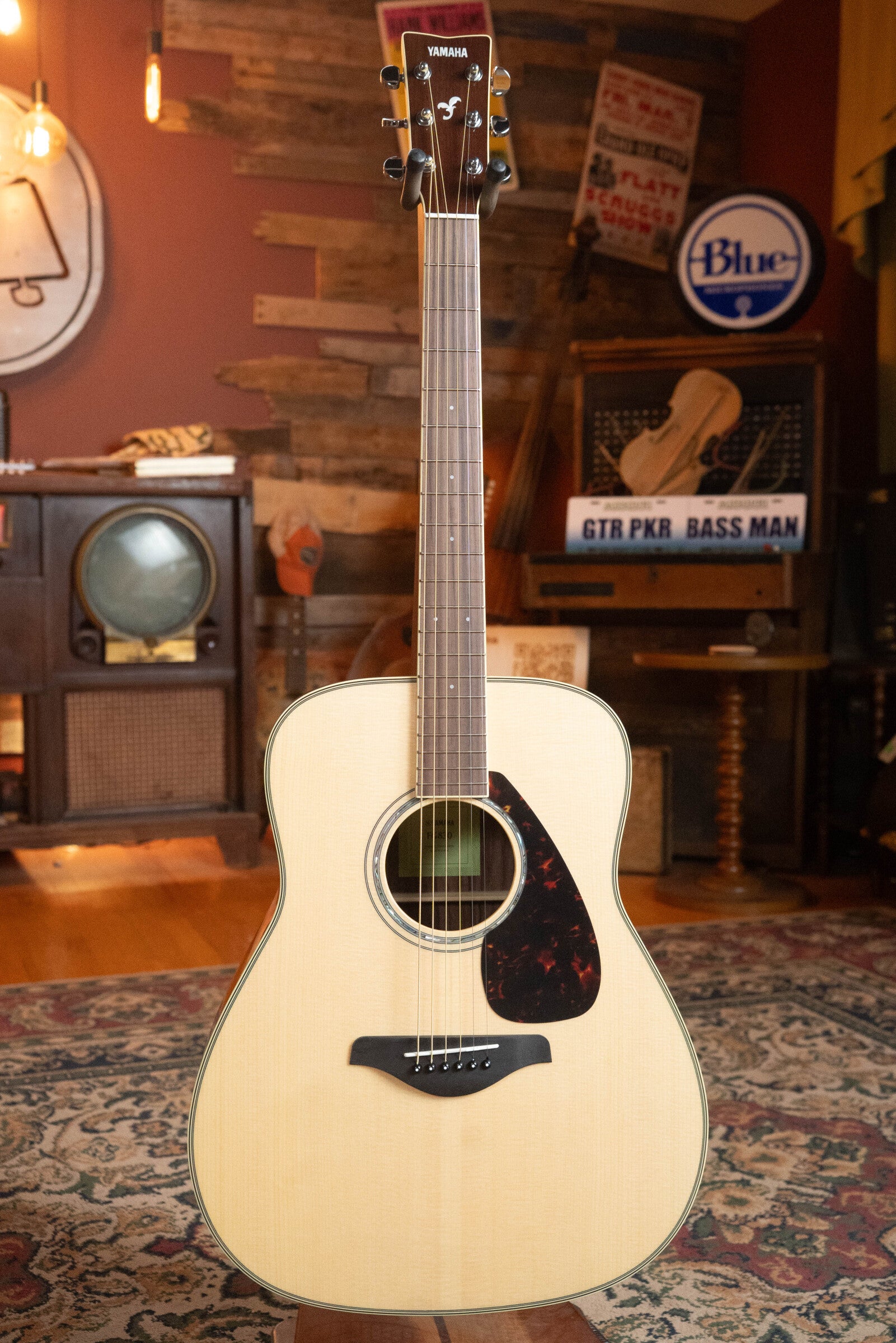 Yamaha FG830 Spruce/Laminate Rosewood Natural Dreadnought Acoustic Guitar #0600