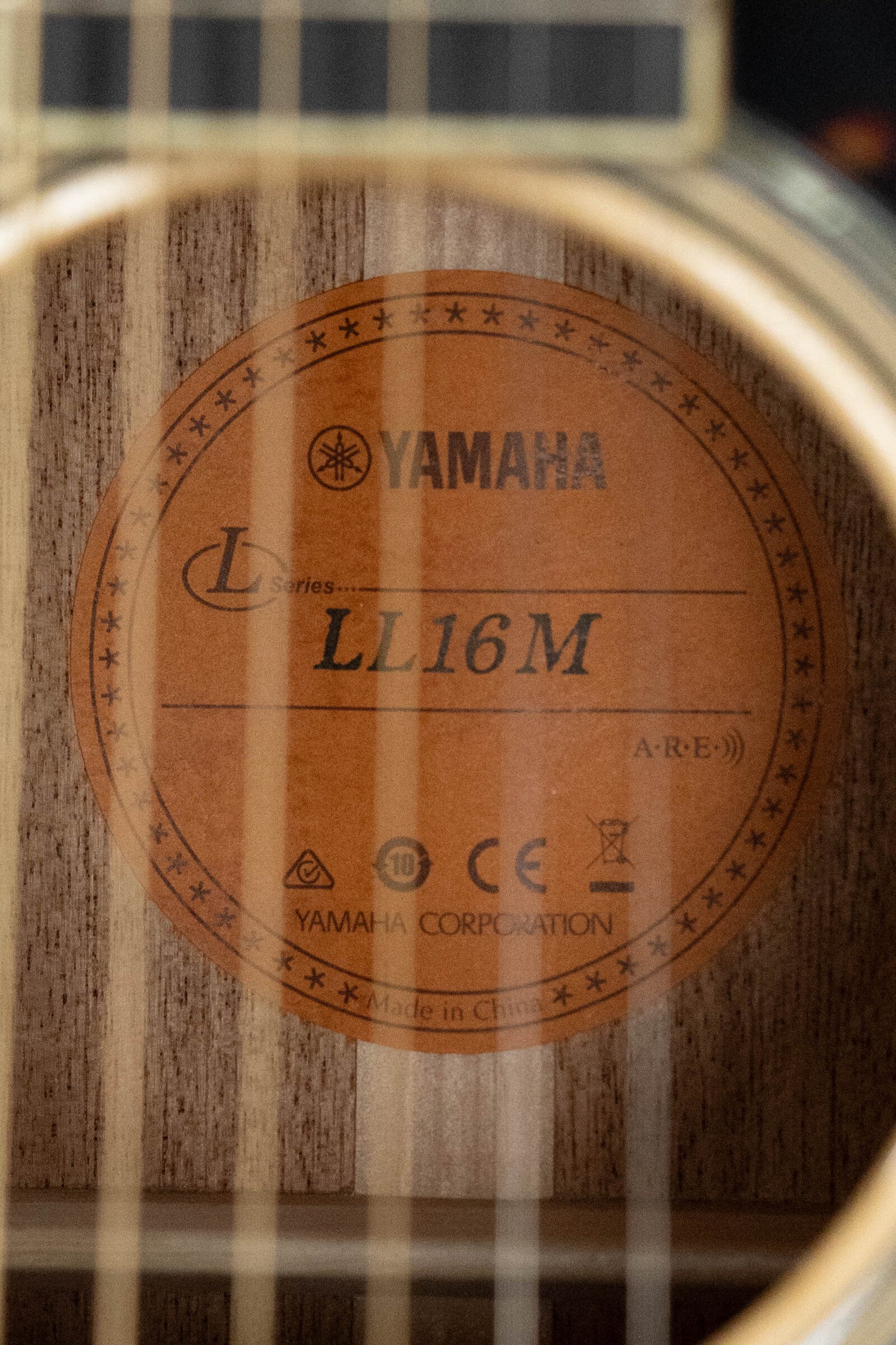 Yamaha LL16M ARE LL Series Engelmann/Mahogany Original Jumbo Acoustic Guitar w/ SRT Zero Impact Pickup #0487