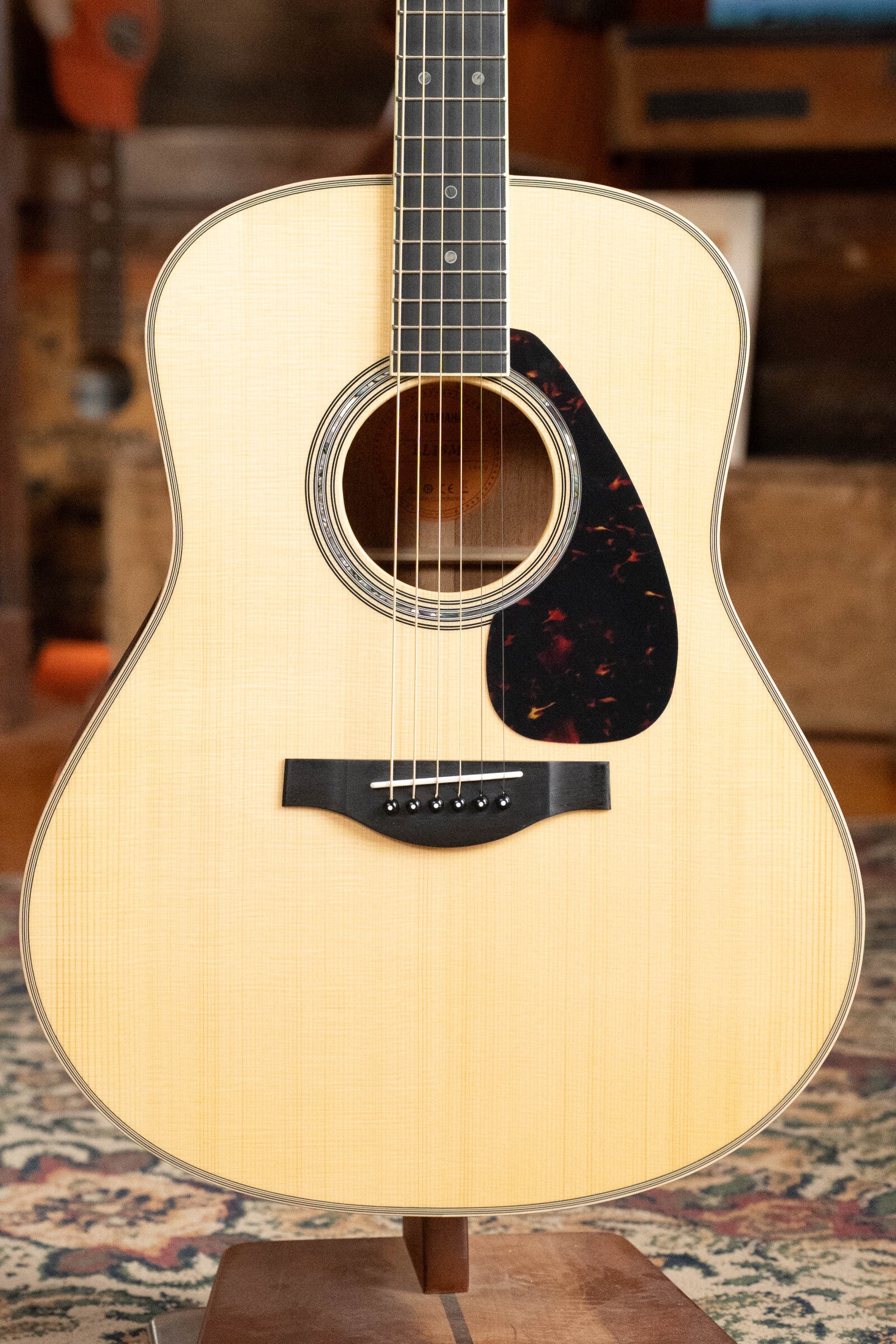 Yamaha LL16M ARE LL Series Engelmann/Mahogany Original Jumbo Acoustic Guitar w/ SRT Zero Impact Pickup #0487