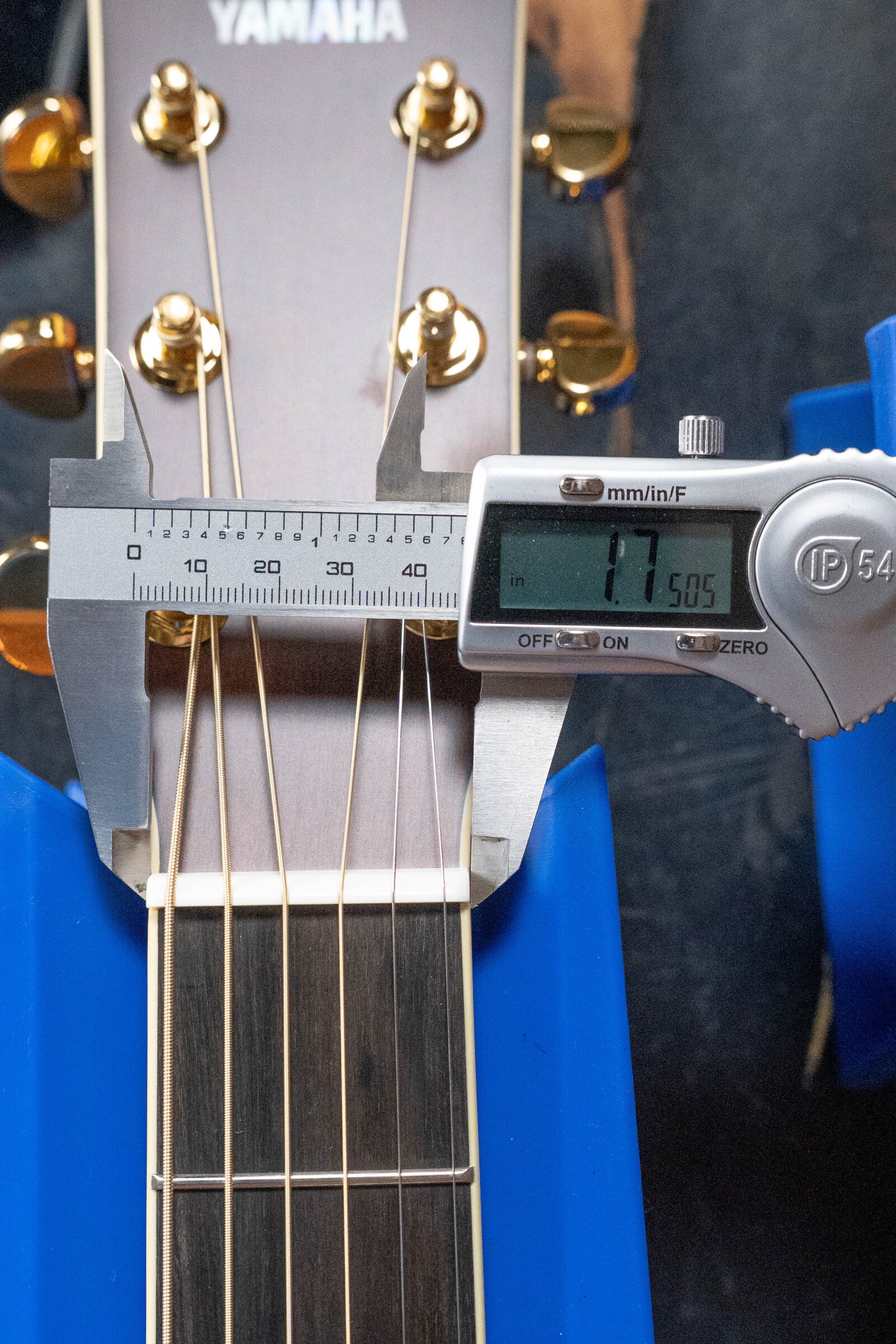 Yamaha LL16 ARE LL Series Engelmann/Rosewood Original Jumbo Acoustic Guitar w/ SRT Zero Impact Pickup #0545
