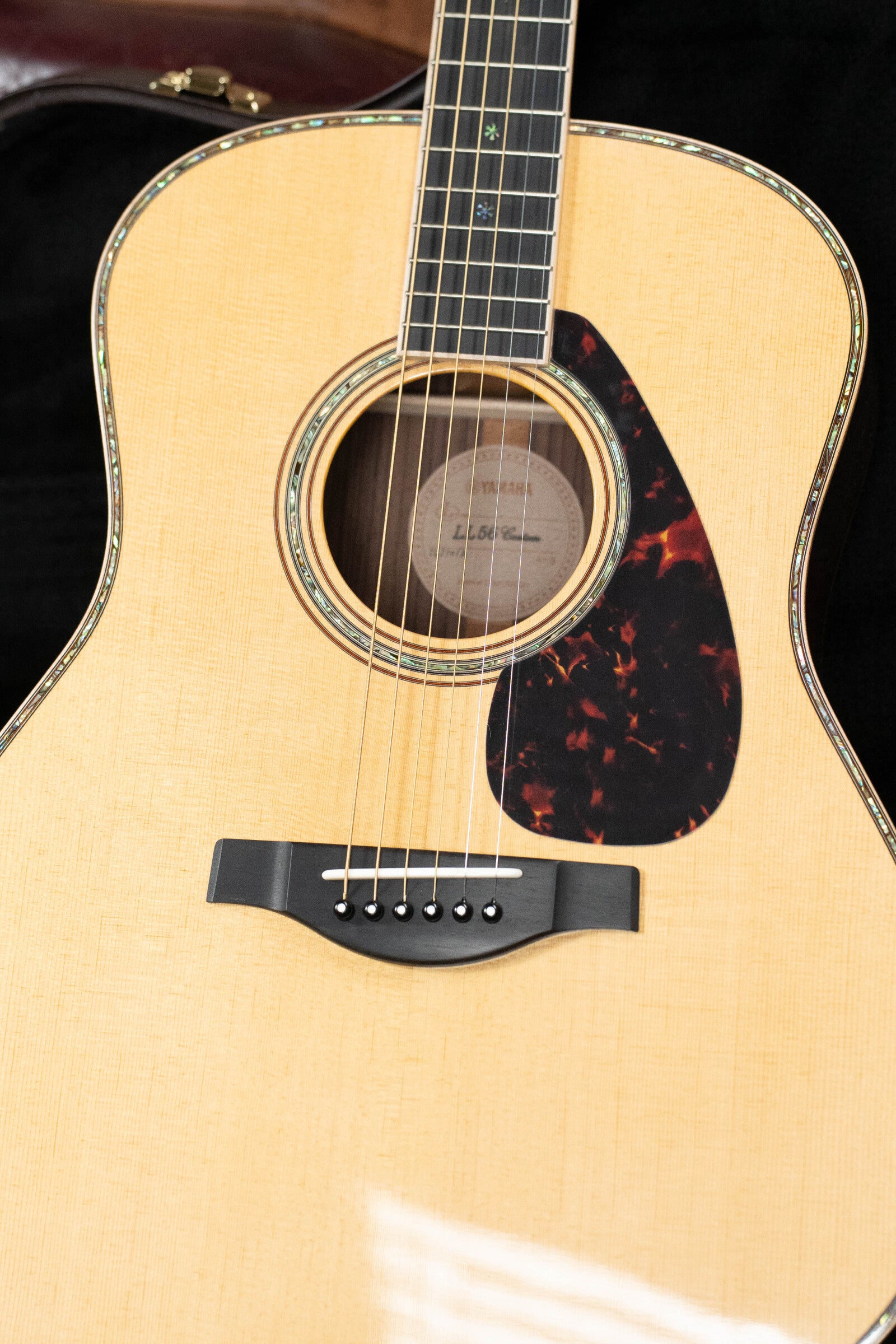 Yamaha LL56 A.R.E Engelmann Spruce/Indian Rosewood Slope Shoulder Dreadnought Acoustic Guitar #101A