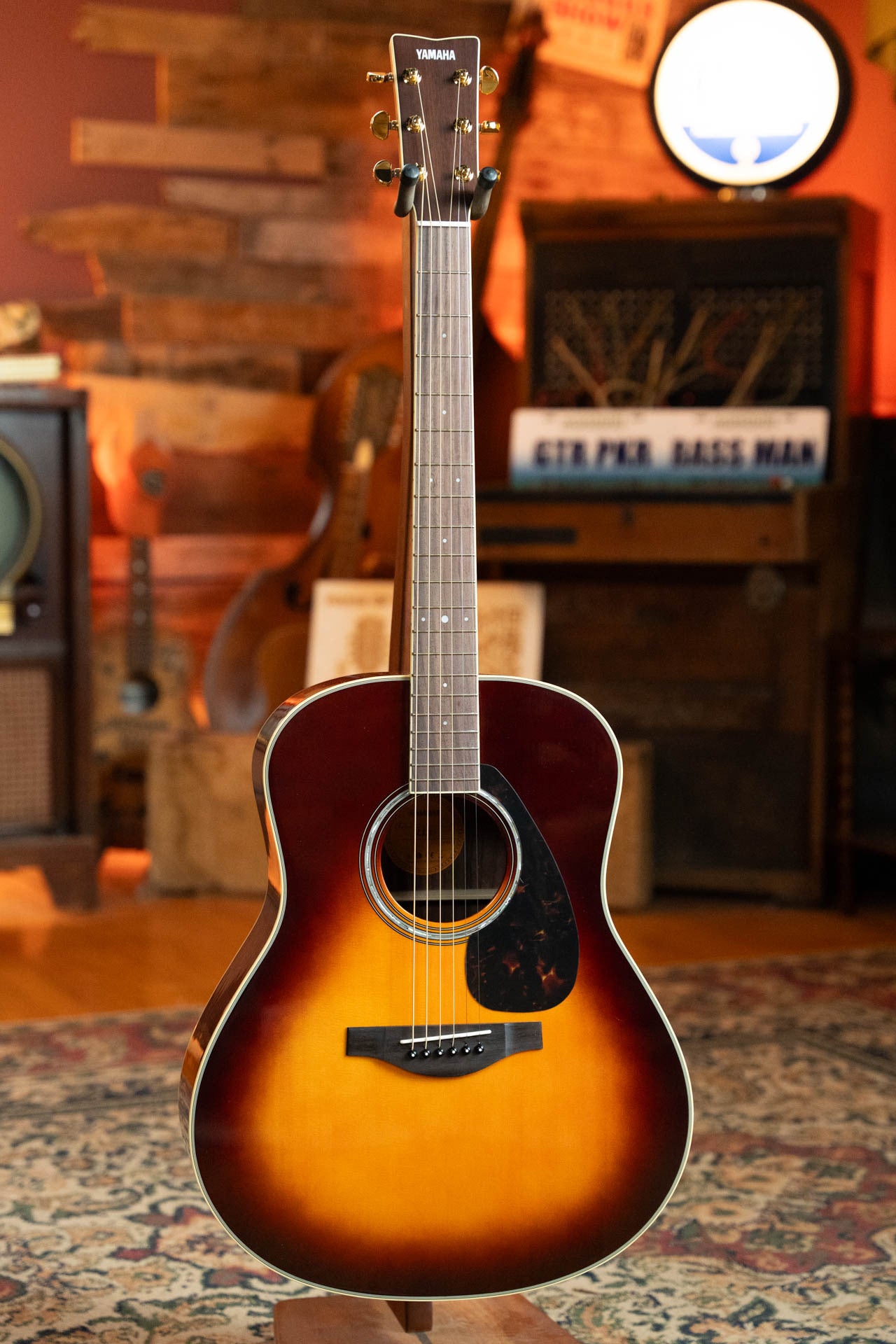 Yamaha LL6 Brown Sunburst ARE Engelmann/Rosewood Dreadnought Guitar w/SRT Piezo Pickup #0452