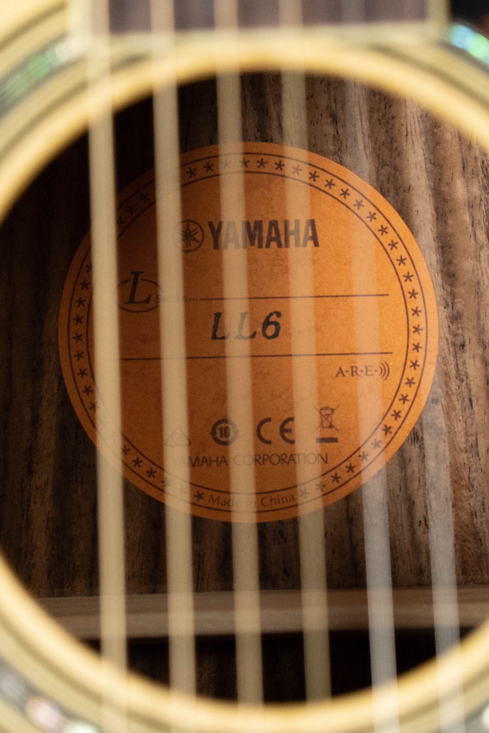 Yamaha LL6 Natural ARE Engelmann/Rosewood Dreadnought Guitar w/SRT Piezo Pickup #0591