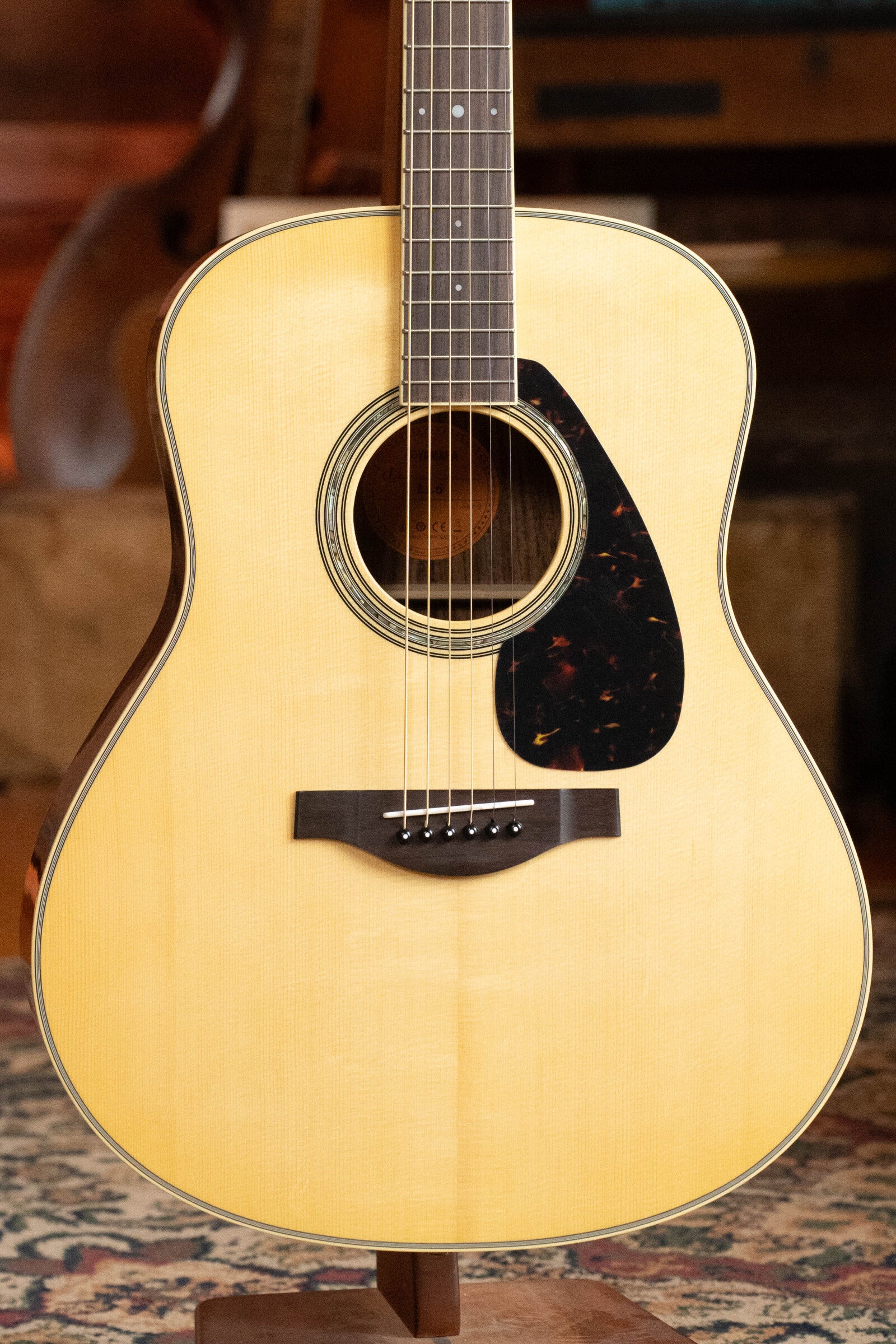 Yamaha LL6 Natural ARE Engelmann/Rosewood Dreadnought Guitar w/SRT Piezo Pickup #0591