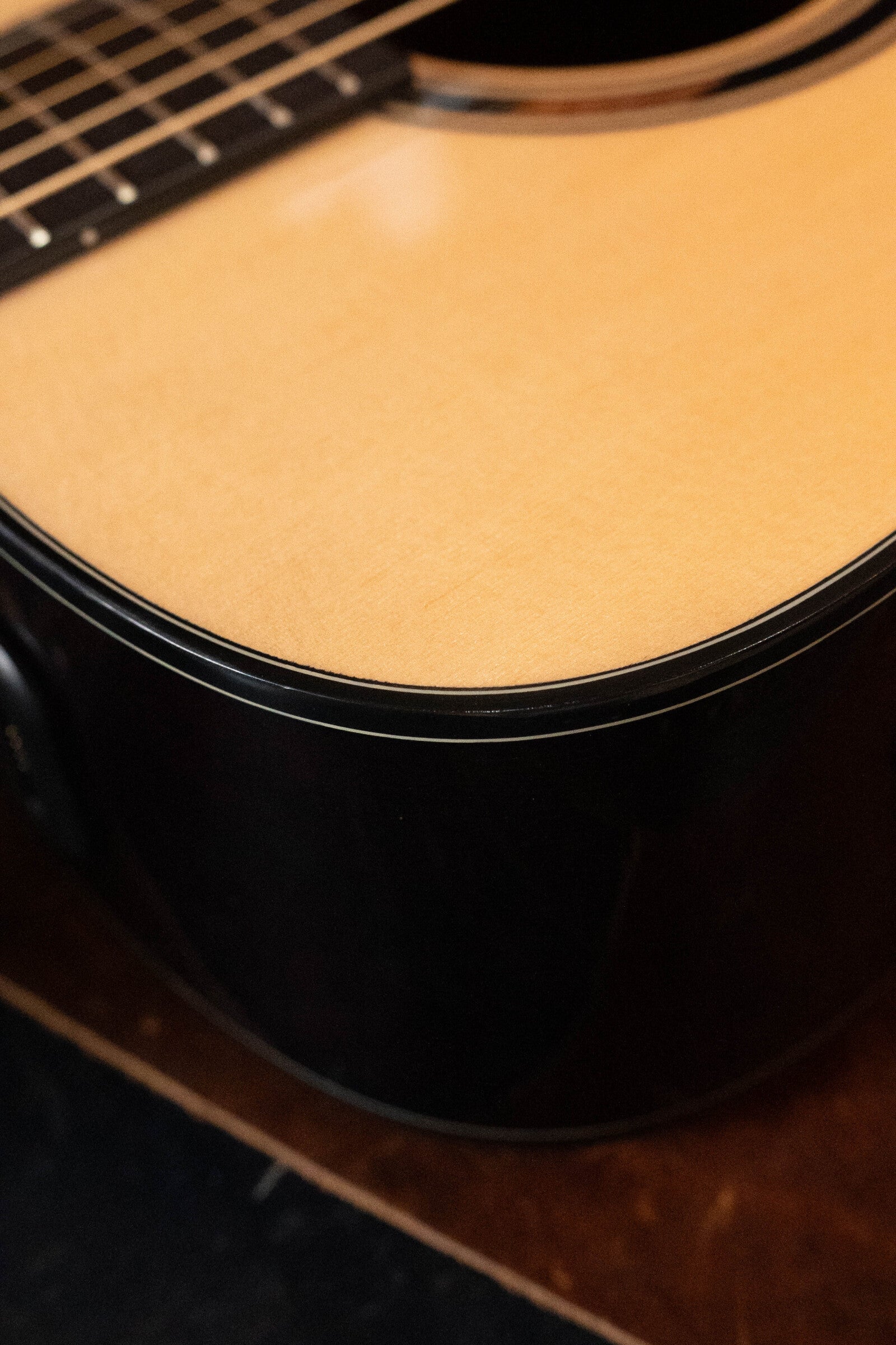 Yamaha TAG3C-NT Sitka/Mahogany Natural Dreadnought Guitar w/the NEWEST TransAcoustic System #0586