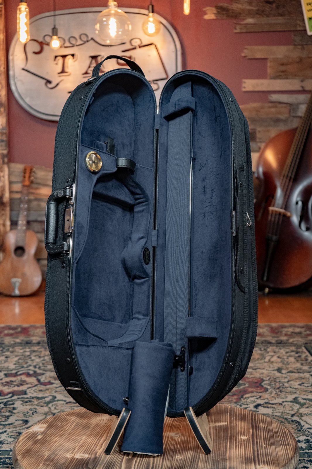 Bobelock Velour Suspension Half-Moon Violin Cases B1047LS-1