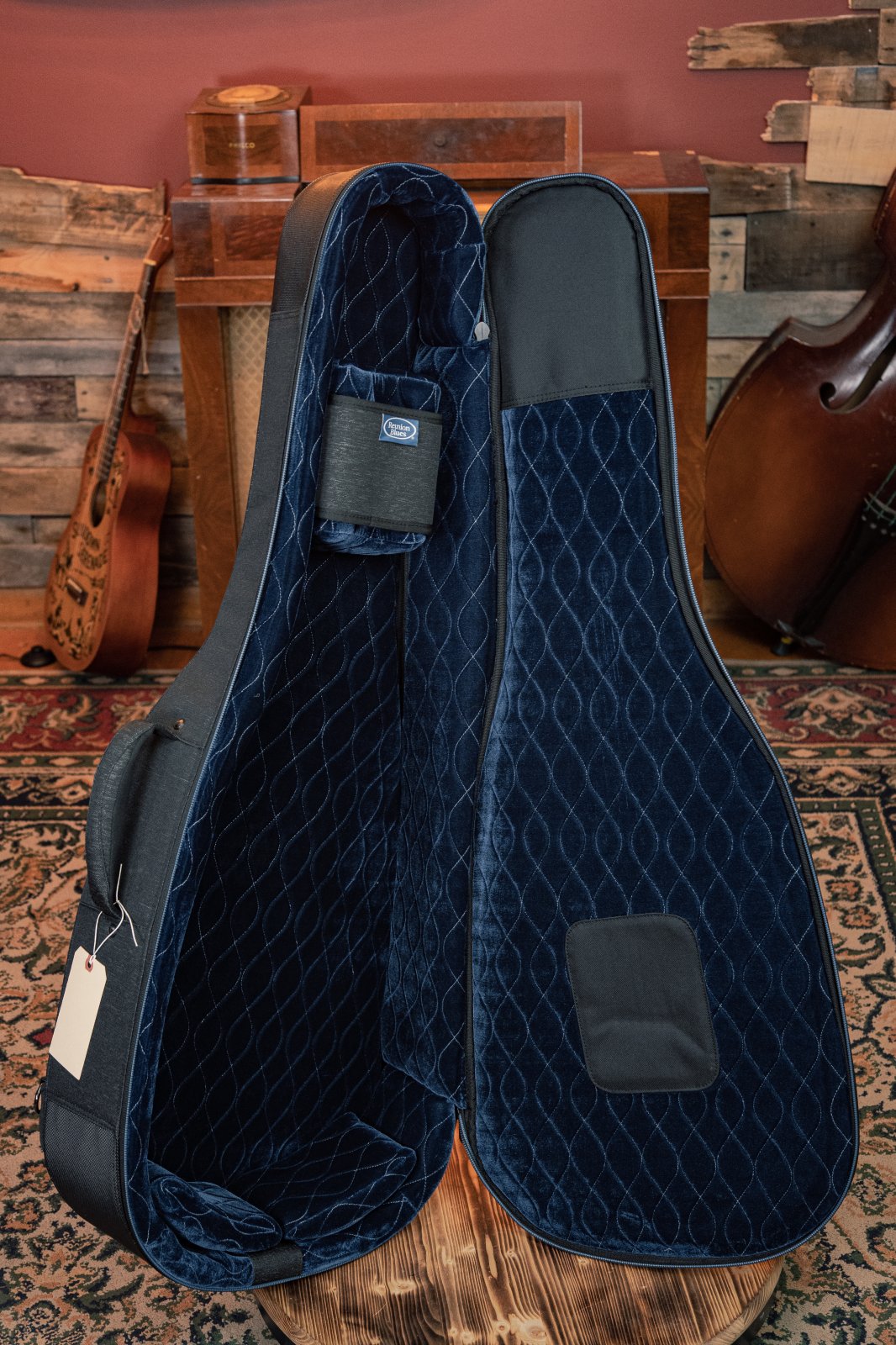 McPherson Gig Bag by Reunion Blues, Continental Voyager Acoustic