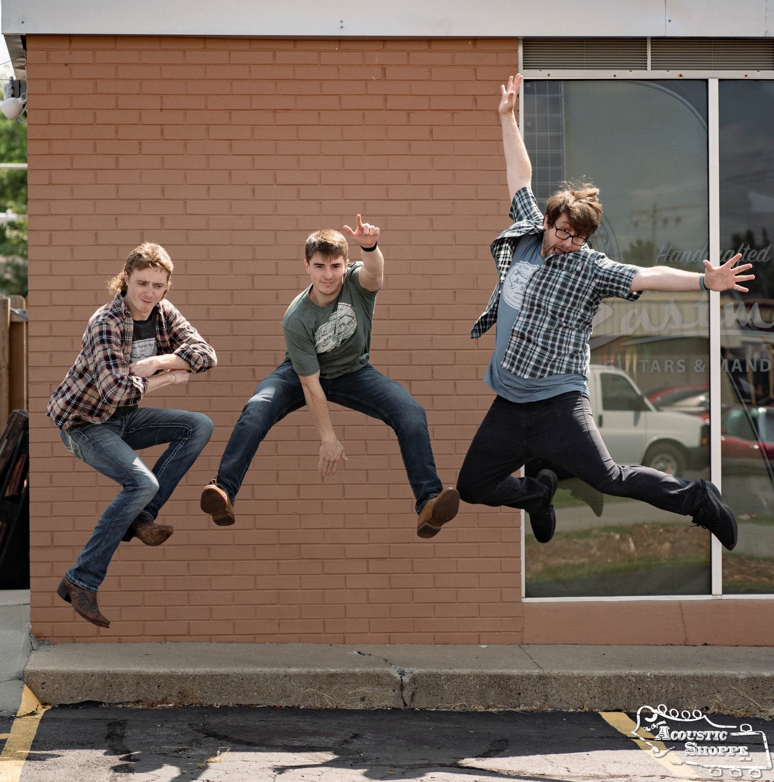 The Acoustic Shoppe "Vintage Logo" Design T-Shirt