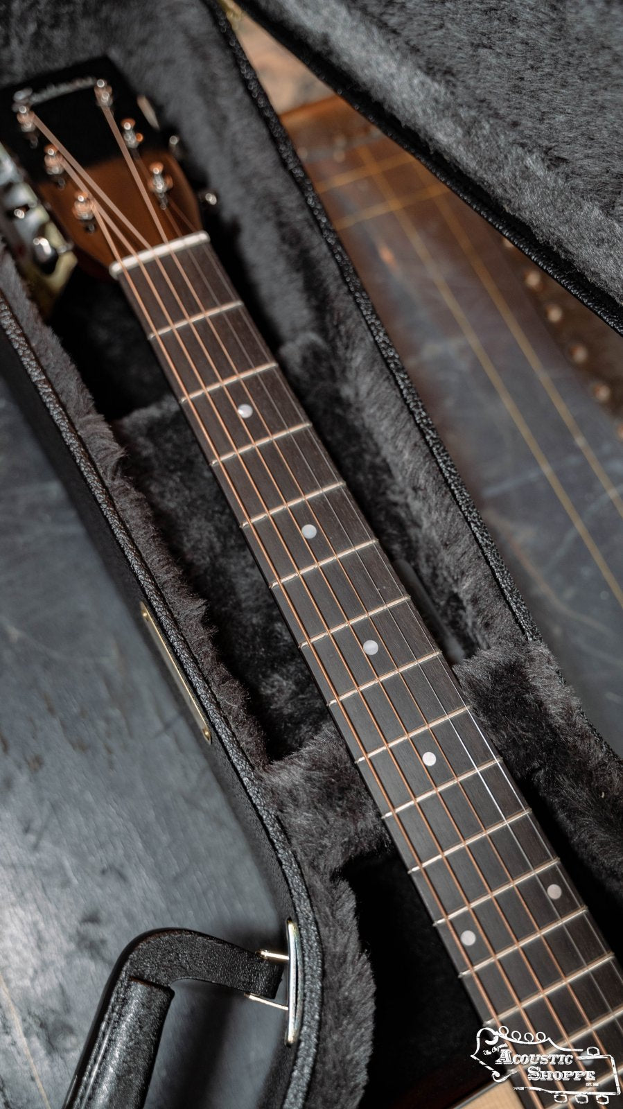 TKL 7810 Premier Dreadnought 6 String Hardshell Guitar Case