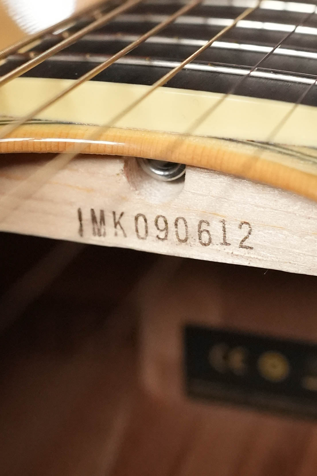 (need new Specs)Yamaha LL16M ARE Engelmann/Mahogany Original Jumbo Acoustic Guitar w/ SRT Zero Impact Pickup #0612
