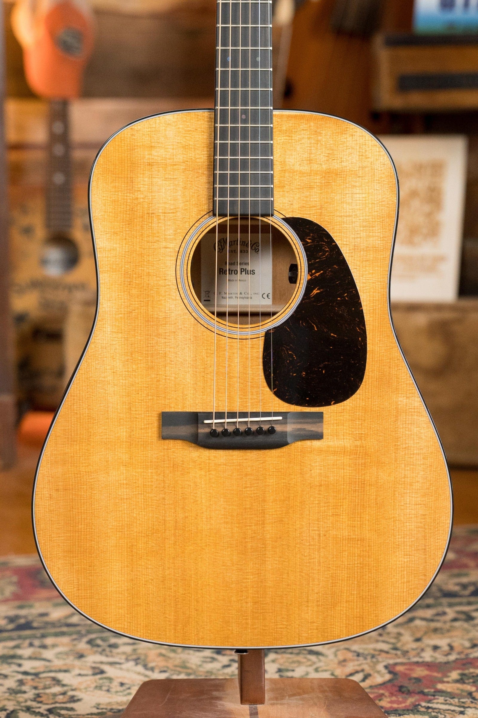 Martin & Co. *New 2025 Model* Martin DE Retro Plus Torrefied Spruce/Mahogany Dreadnought Guitar w/Martin Electronics #0558 2950558