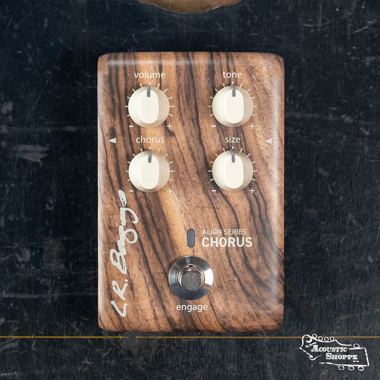 acoustic chorus pedal LR Baggs Align Series Chorus Pedal