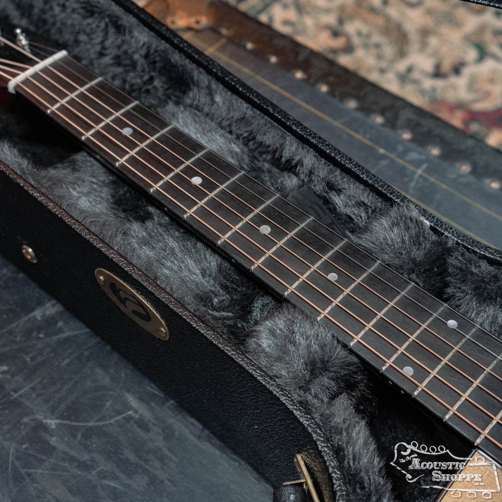 TKL 7805 Premier OM/OOO Guitar Hardshell Case