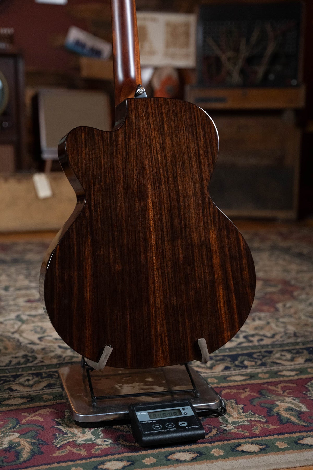 Alvarez AEB70ce Armrest Shadowburst Acoustic-Electric Bass Guitar #1602