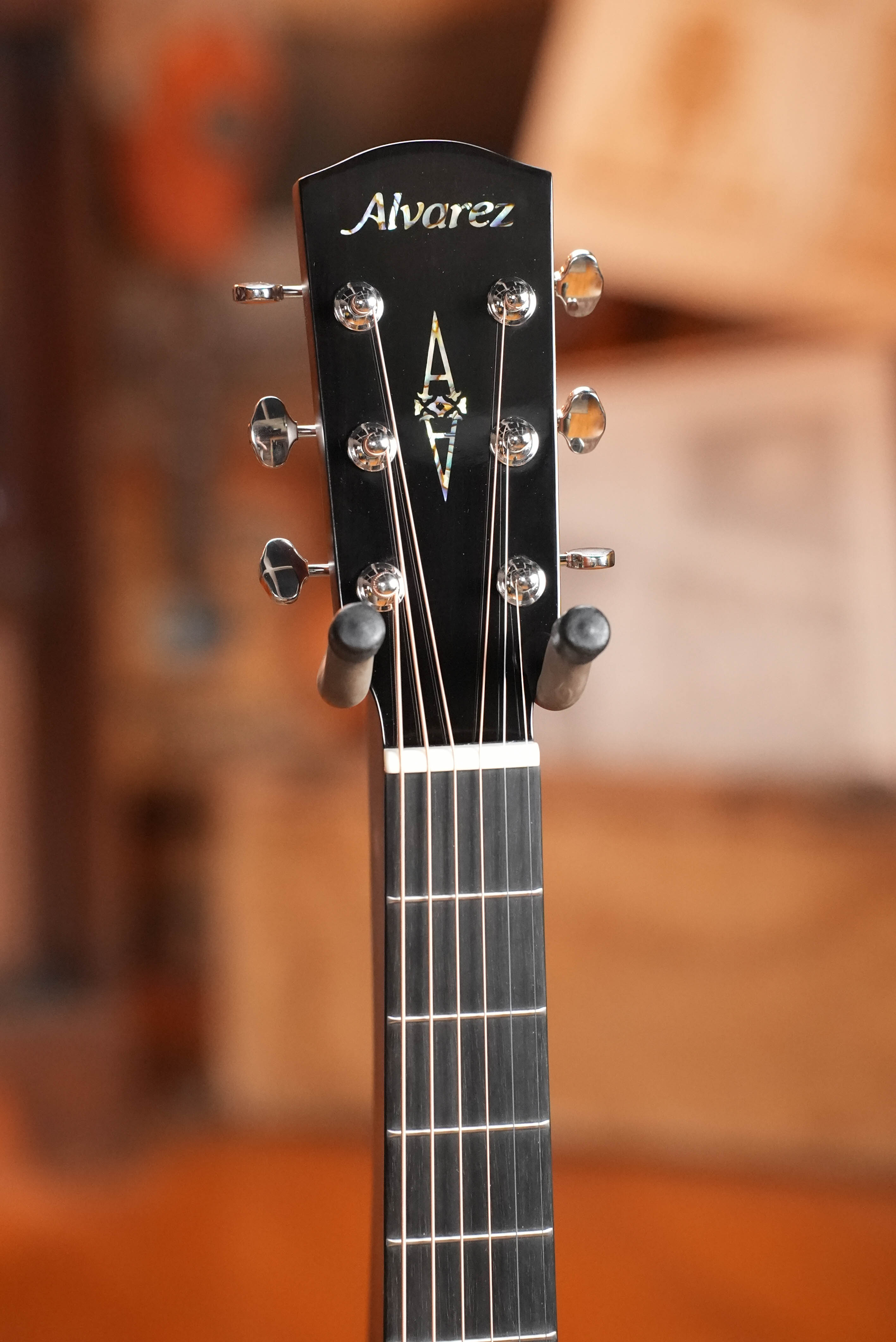 Alvarez LD70e Sitka/Rosewood Dreadnought Guitar w/LR Baggs Electronics #1868