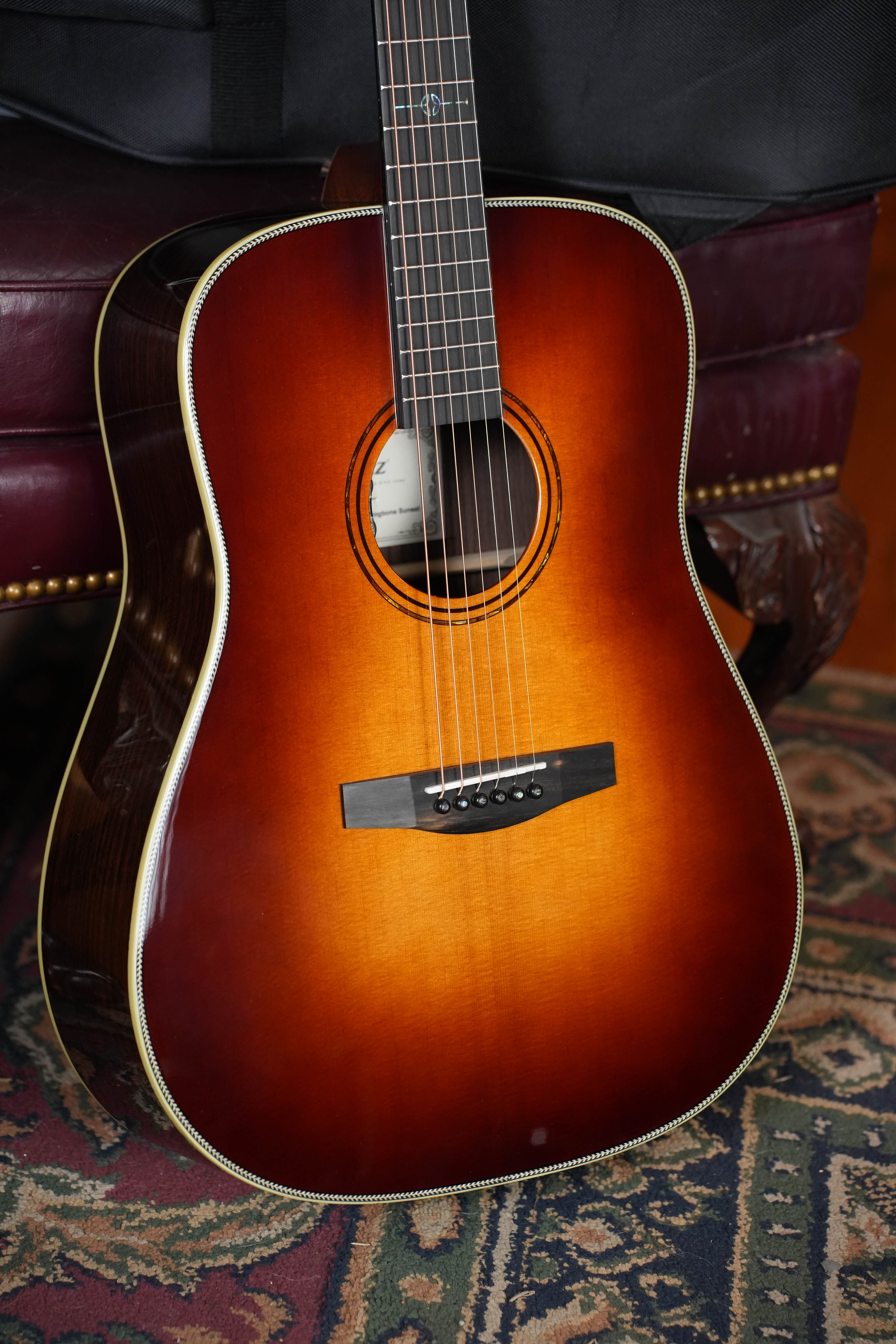 Alvarez LD70e Sitka/Rosewood Herringbone Sunset Dreadnought Guitar w/L