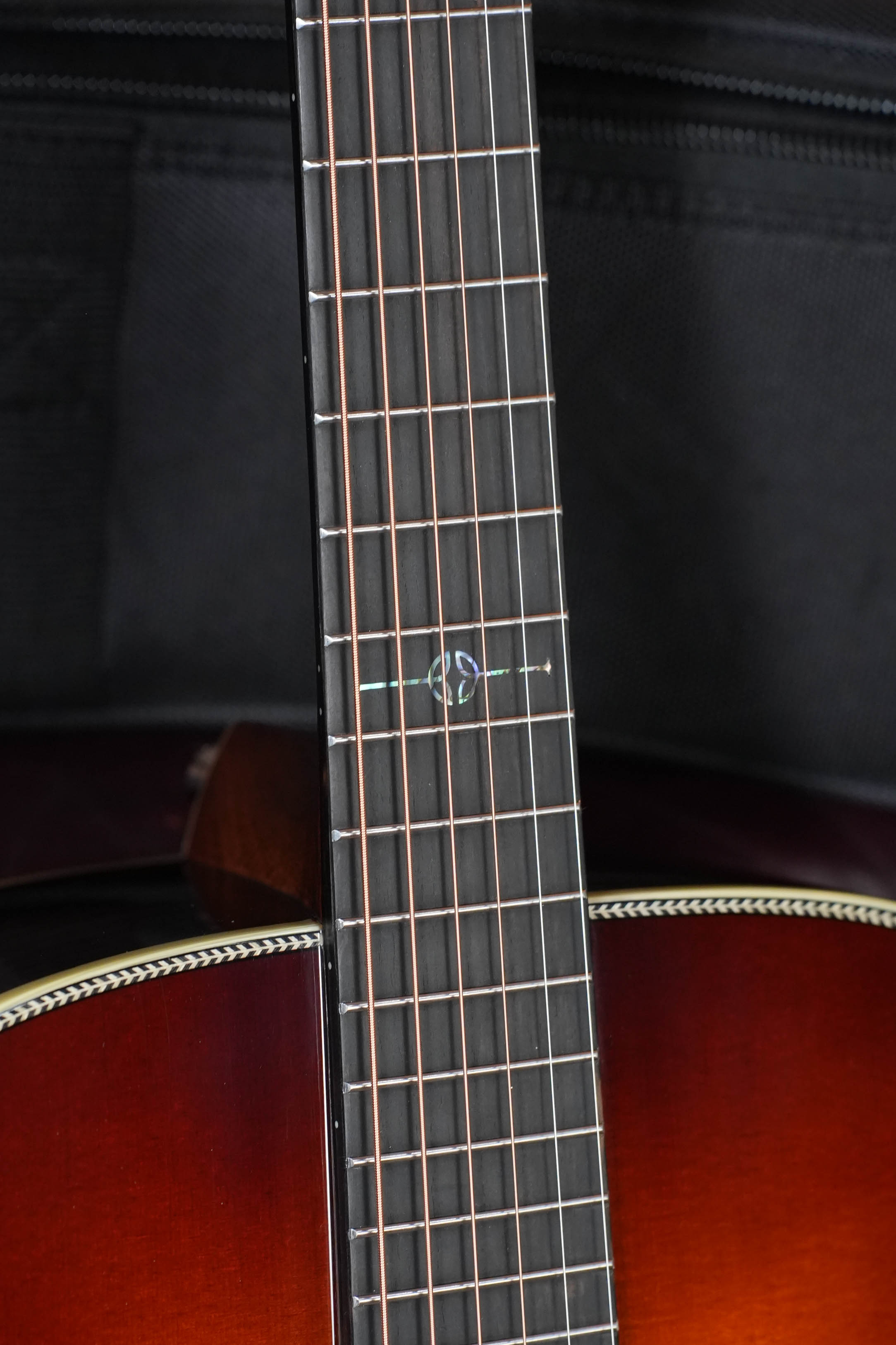 Alvarez LD70e Sitka/Rosewood Herringbone Sunset Dreadnought Guitar w/LR Baggs Electronics #2052