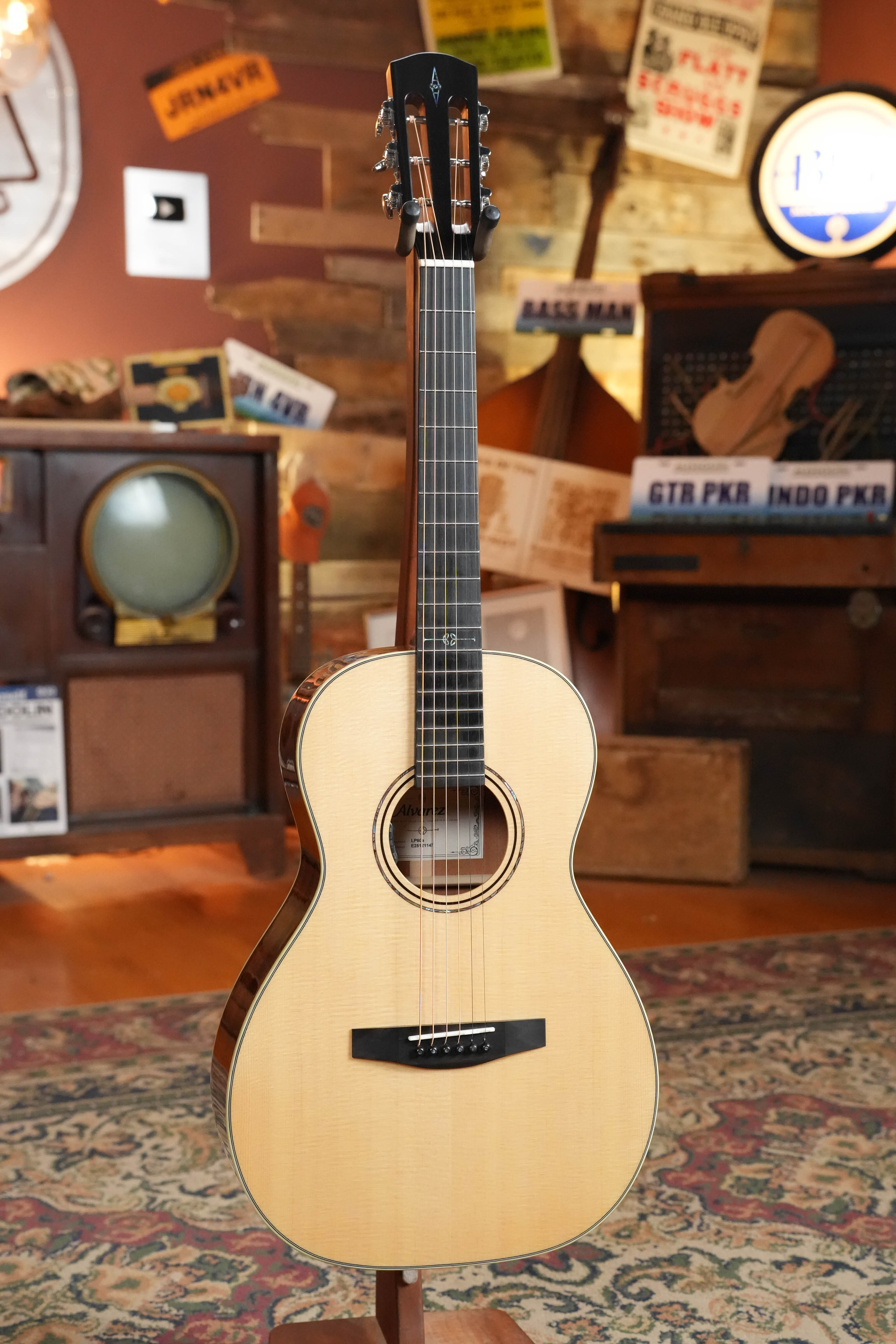 Alvarez LP60e Sitka/Mahogany Parlor Acoustic Guitar w/ L.R. Baggs HiFi Pickup #1147